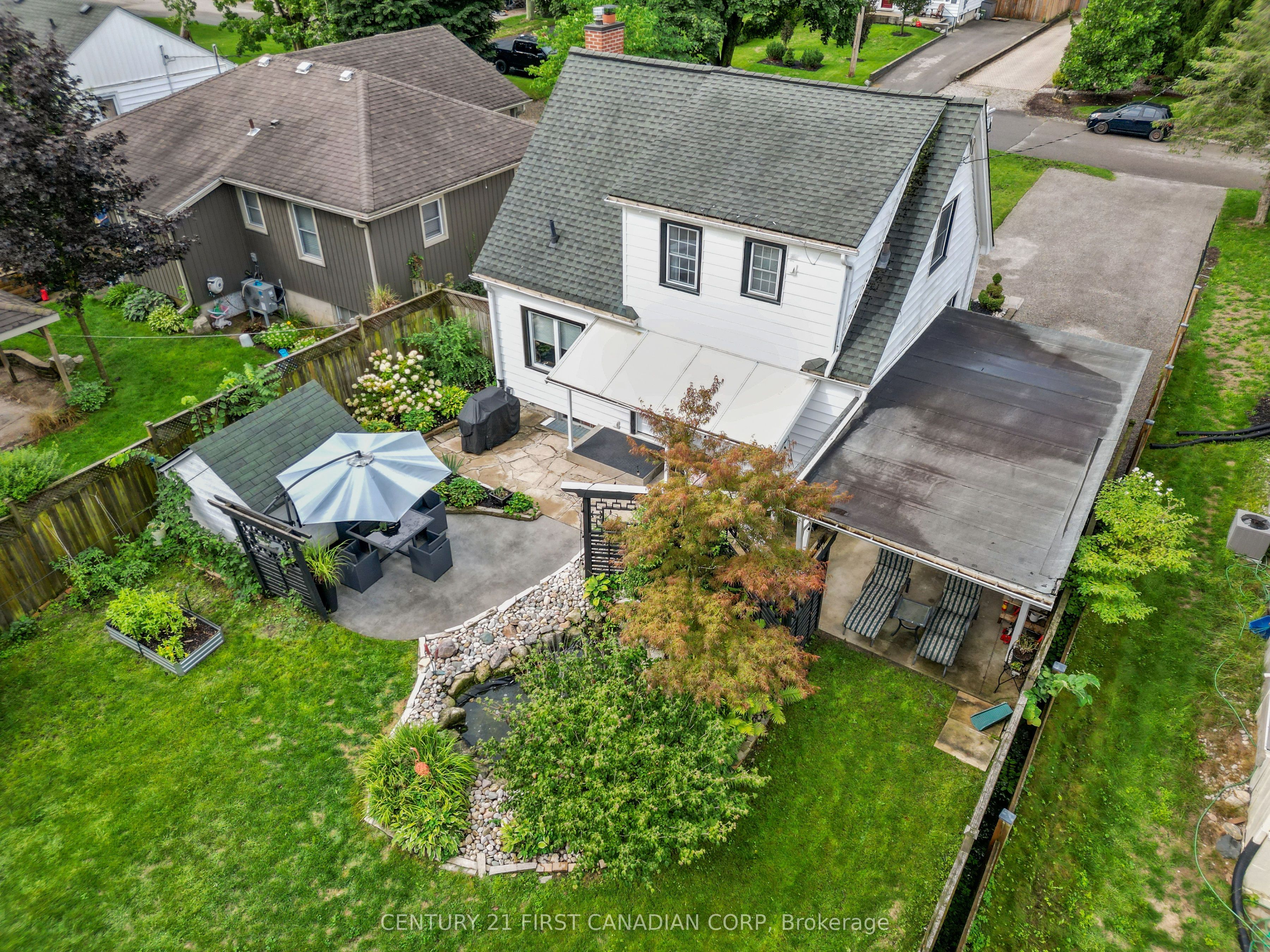 378 Byron Boulevard Property Photo 44