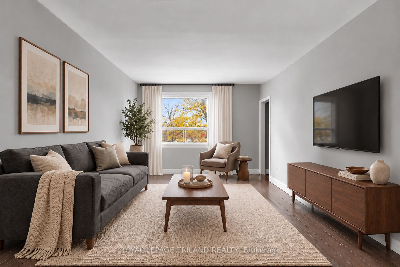204 Colborne Street C Property Photo 1