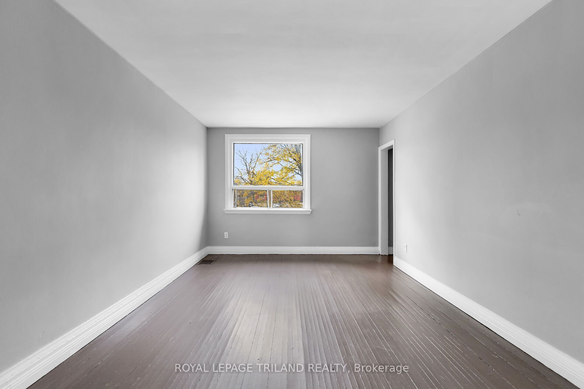204 Colborne Street C Property Photo 2