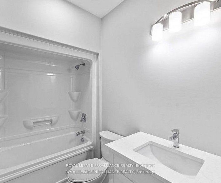 95 Riverside Trail Property Photo 9