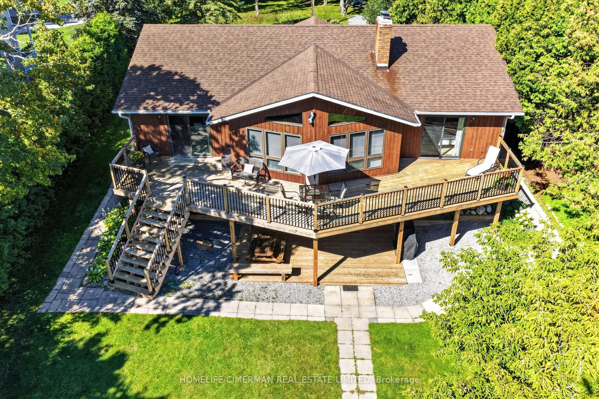 45 Admiral Drive Property Photo 1