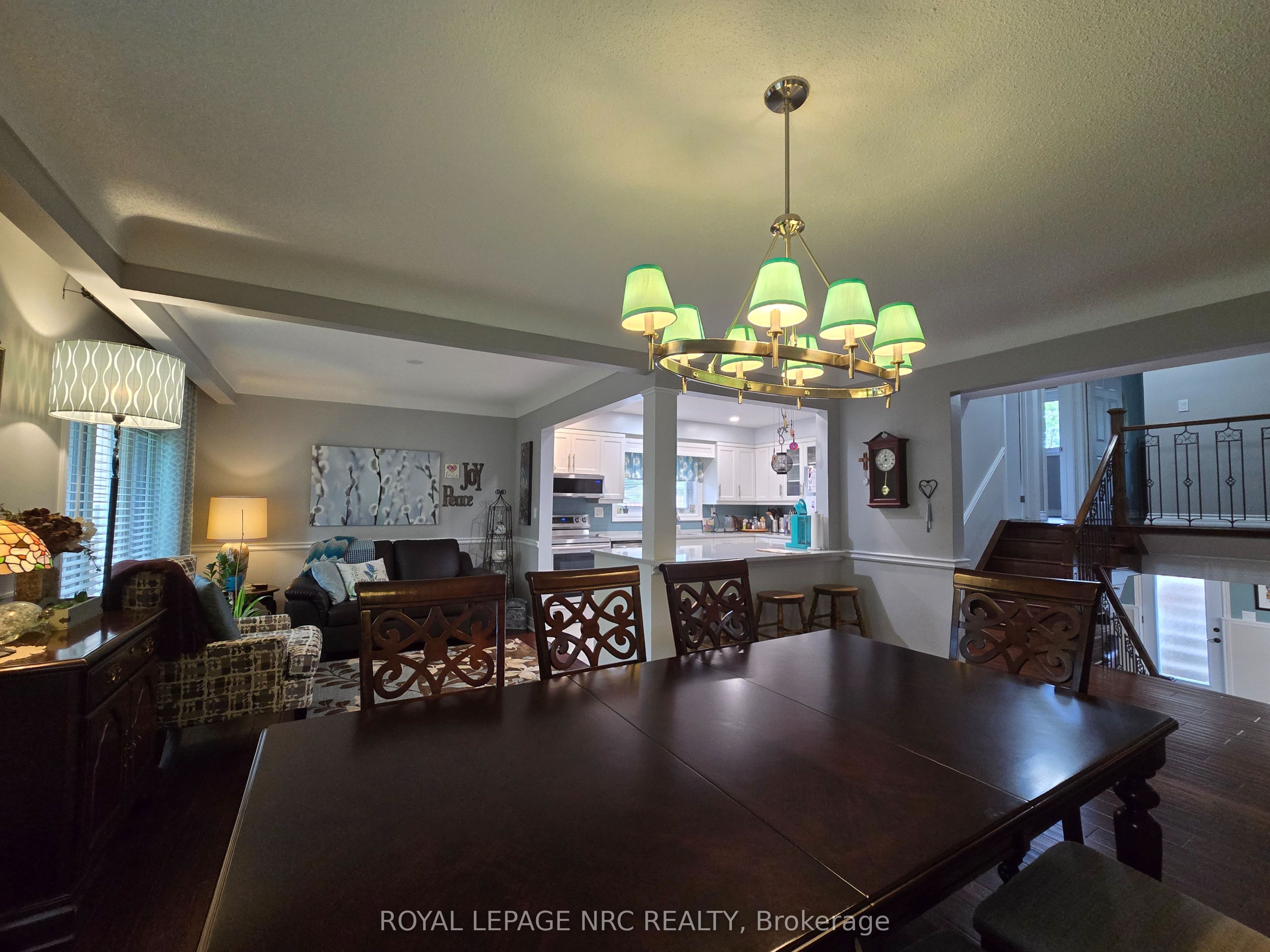 18 Deanna Crescent Property Photo 7