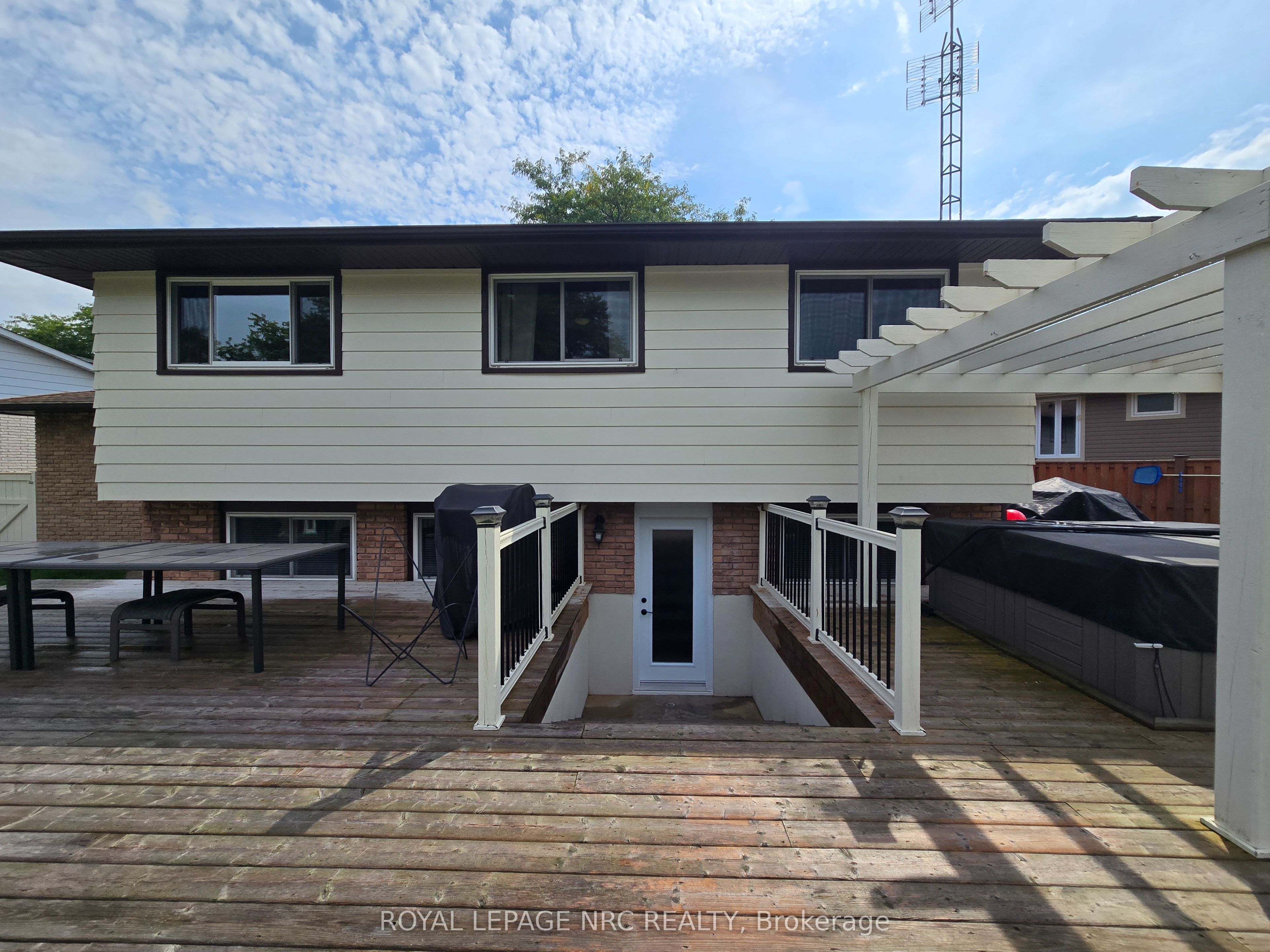 18 Deanna Crescent Property Photo 33