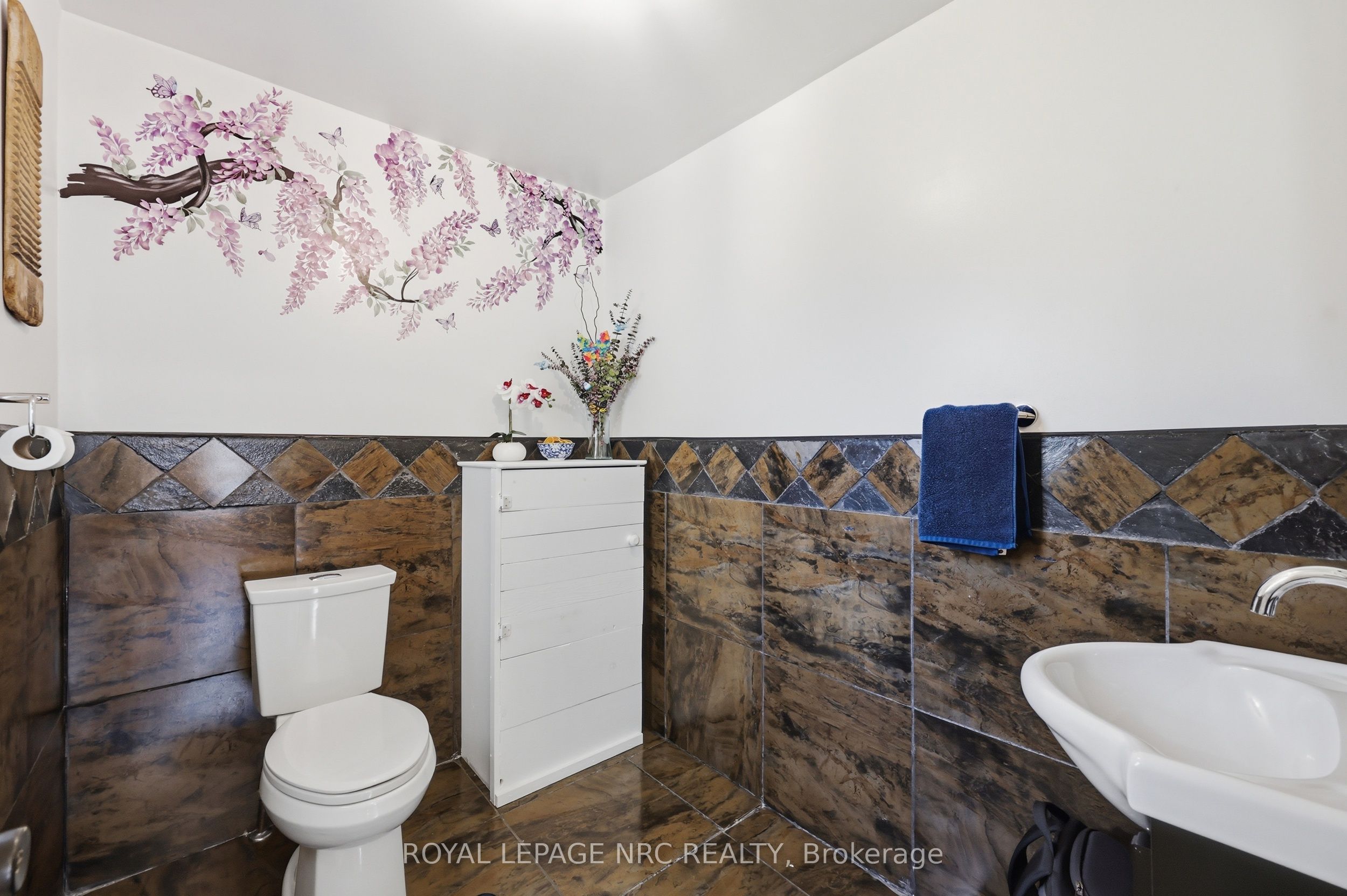 776 Canboro Road Property Photo 17