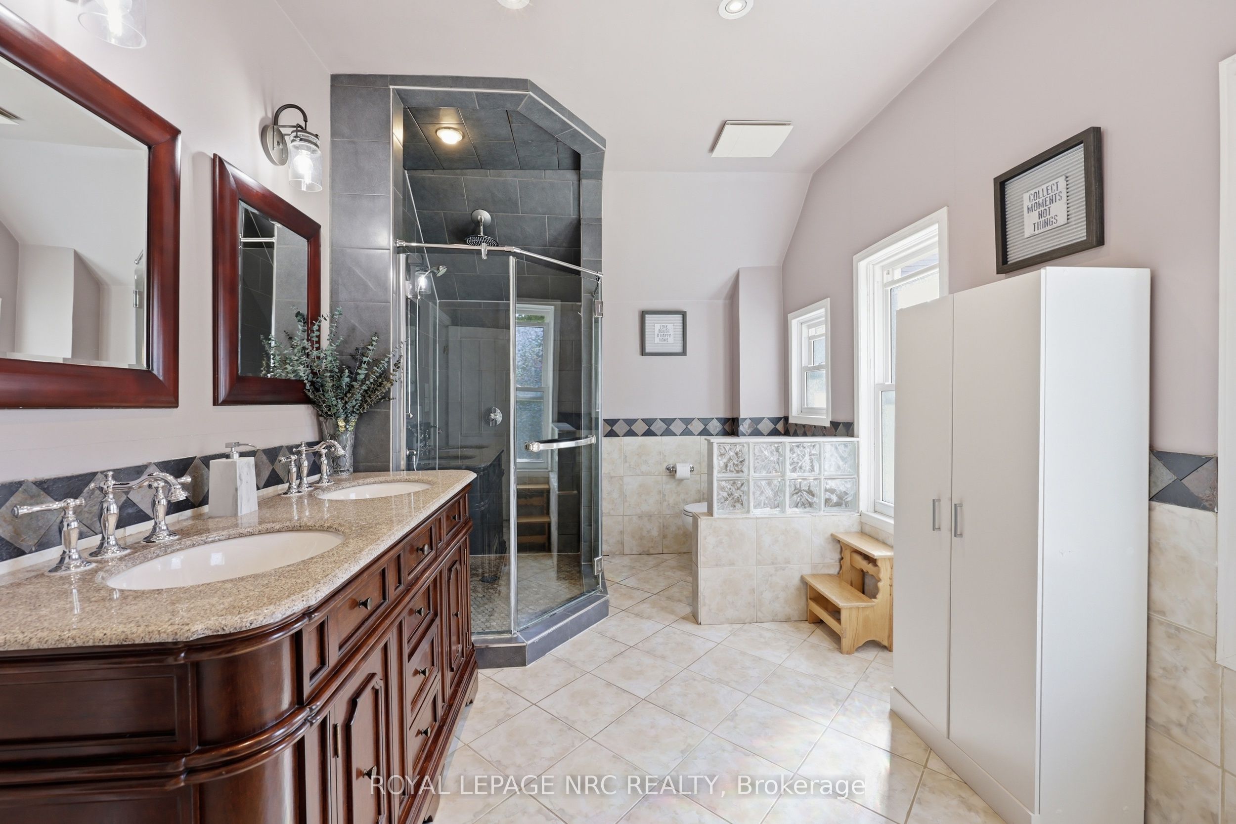 776 Canboro Road Property Photo 24