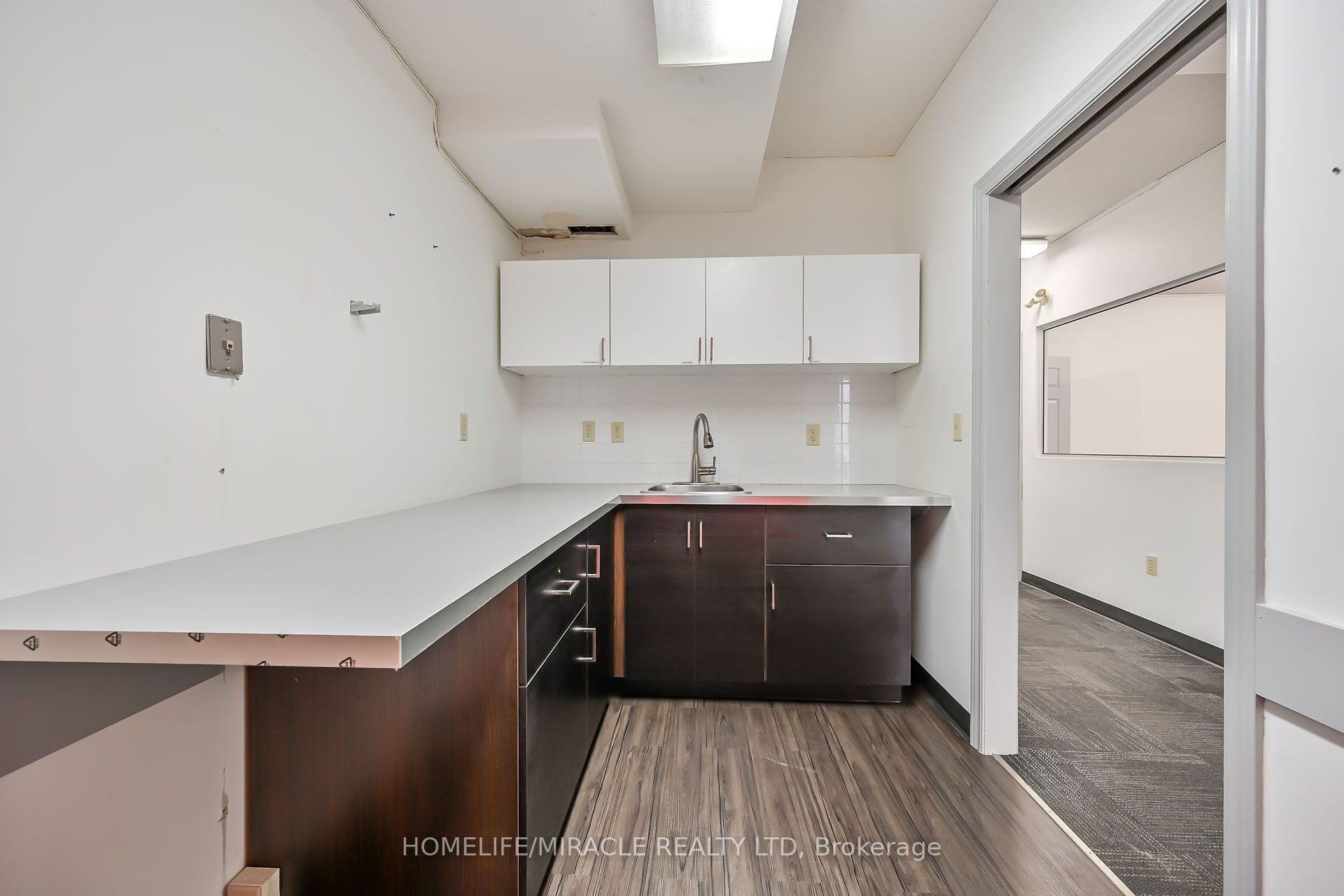 54 Centennial Parkway N Property Photo 30