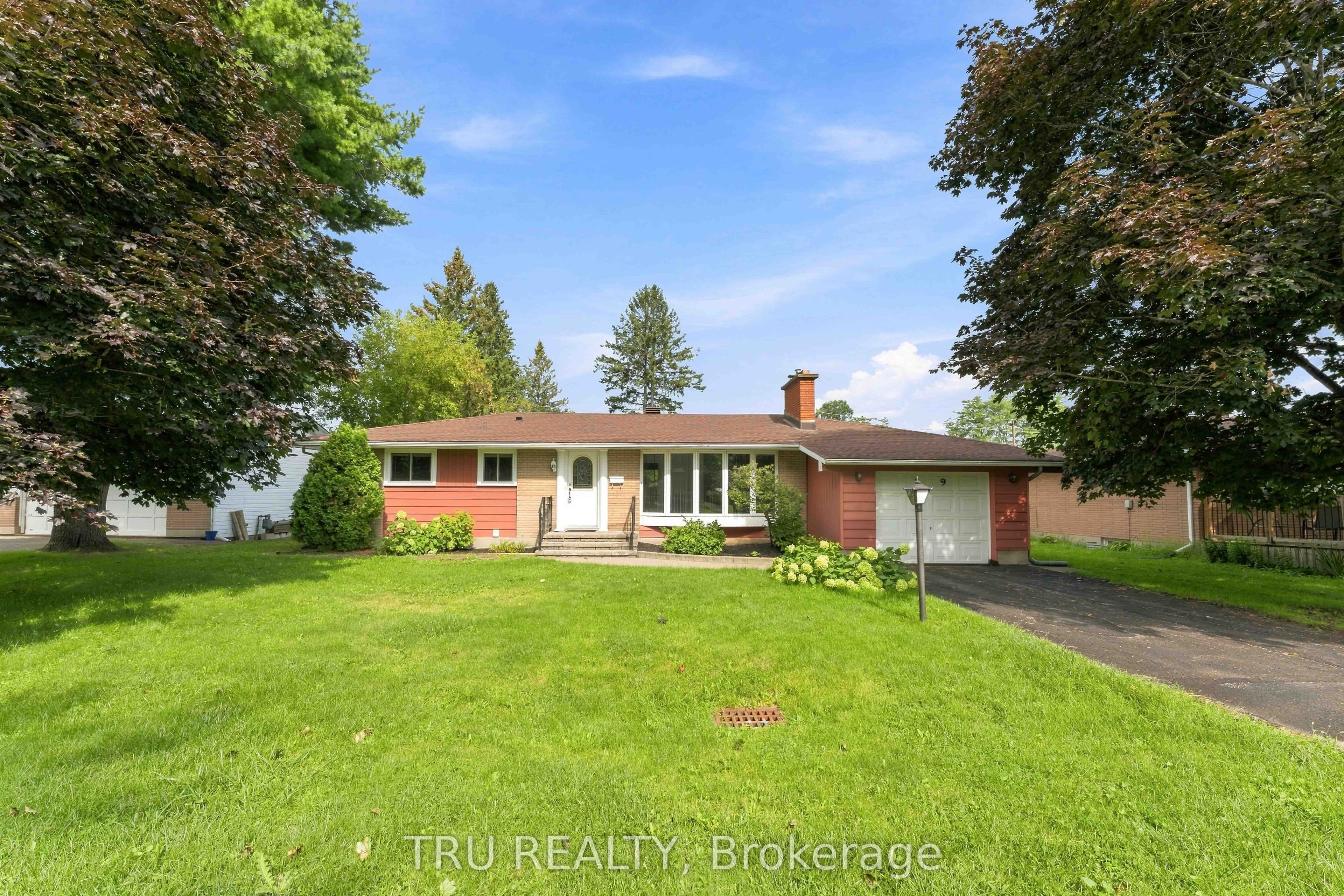 19 Ellery Crescent Property Photo 2