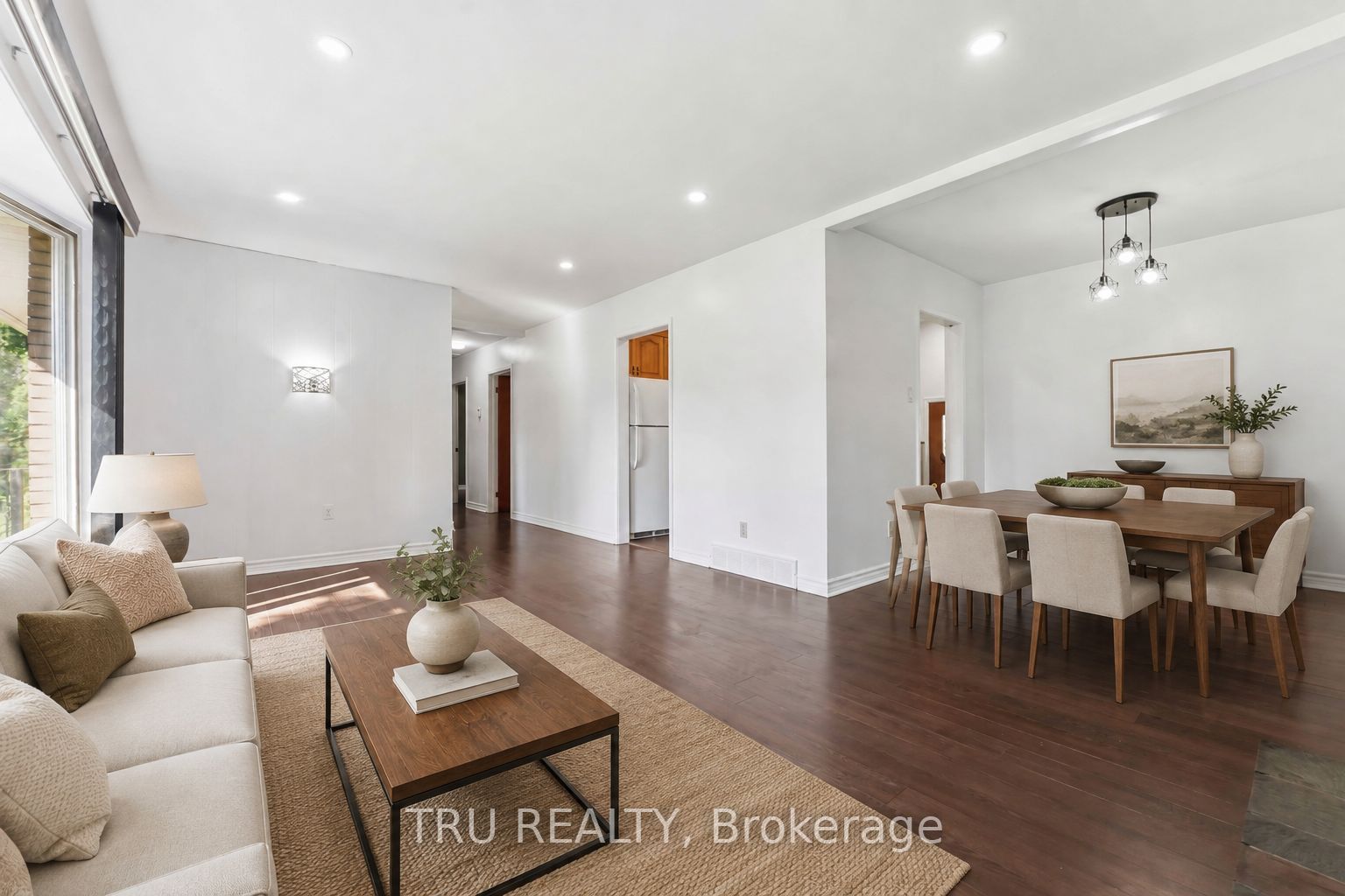 19 Ellery Crescent Property Photo 6