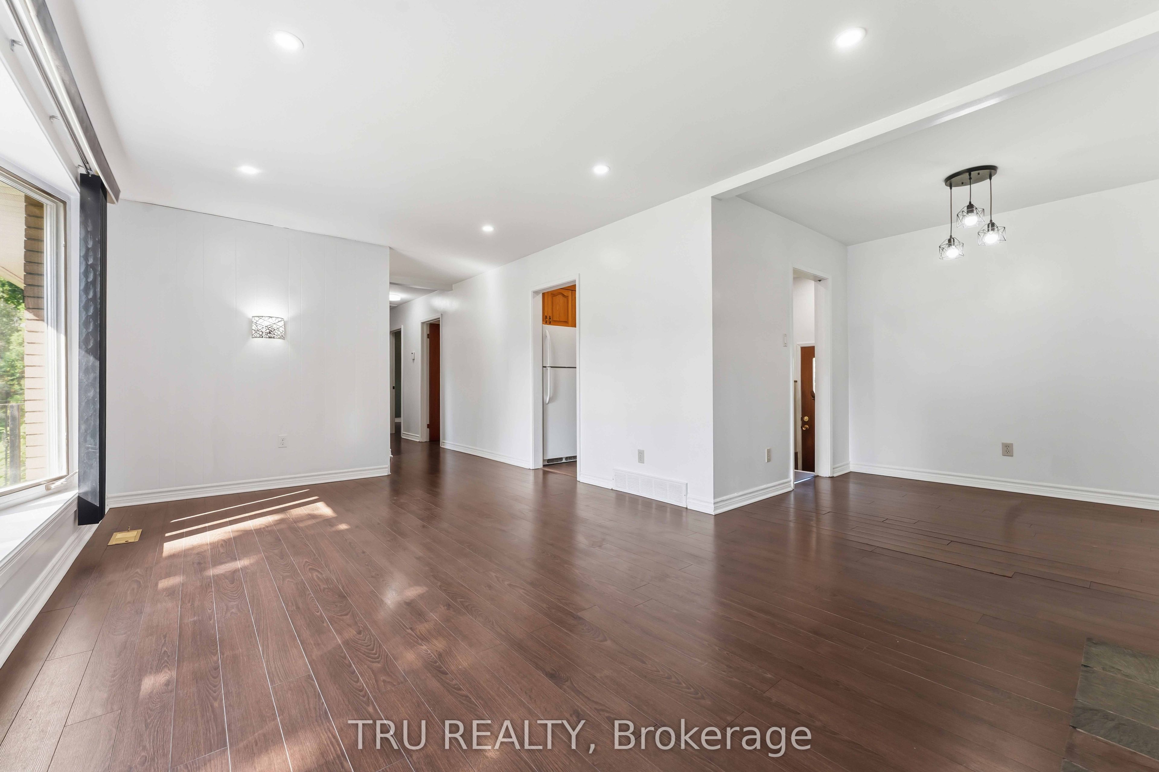 19 Ellery Crescent Property Photo 9