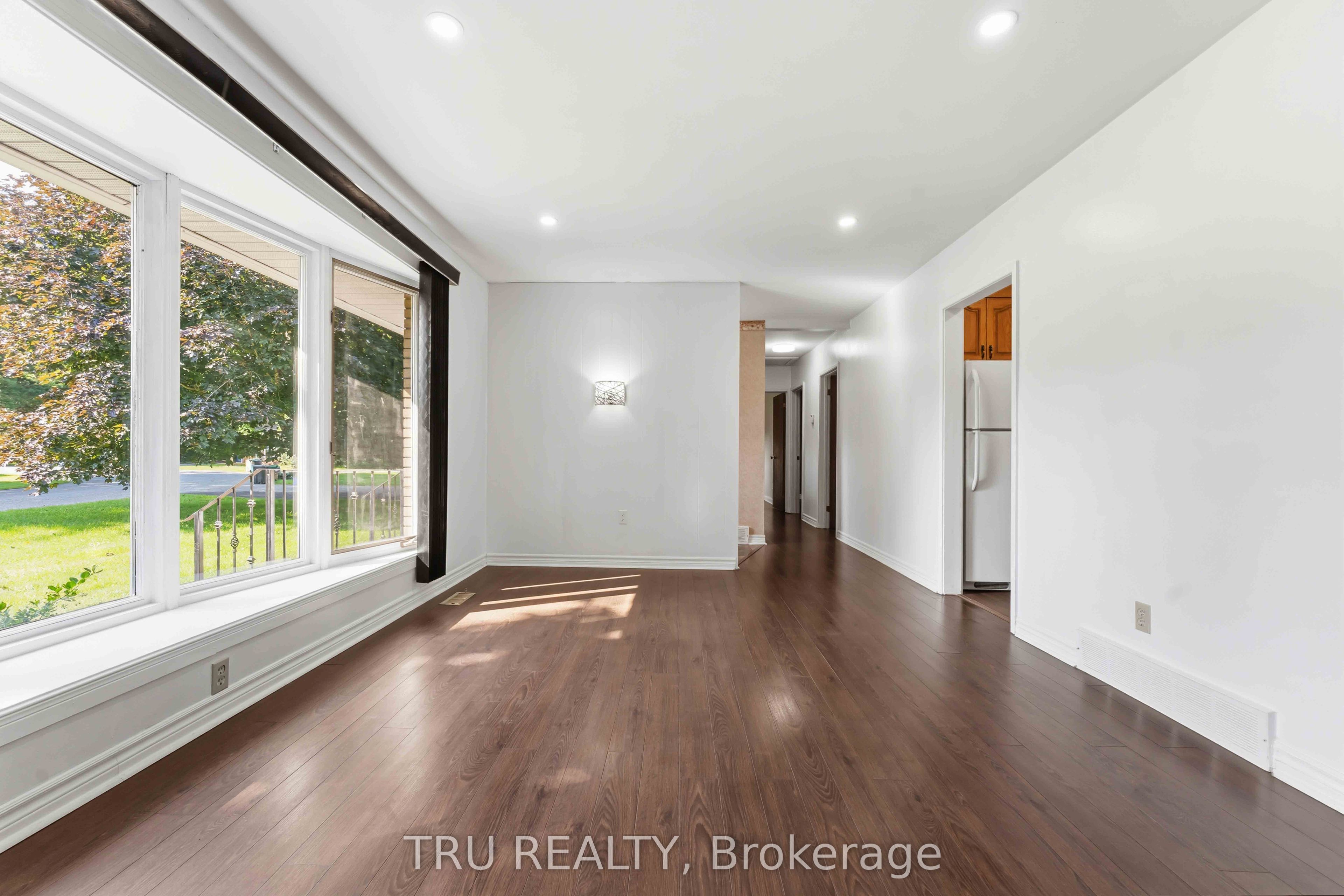 19 Ellery Crescent Property Photo 10