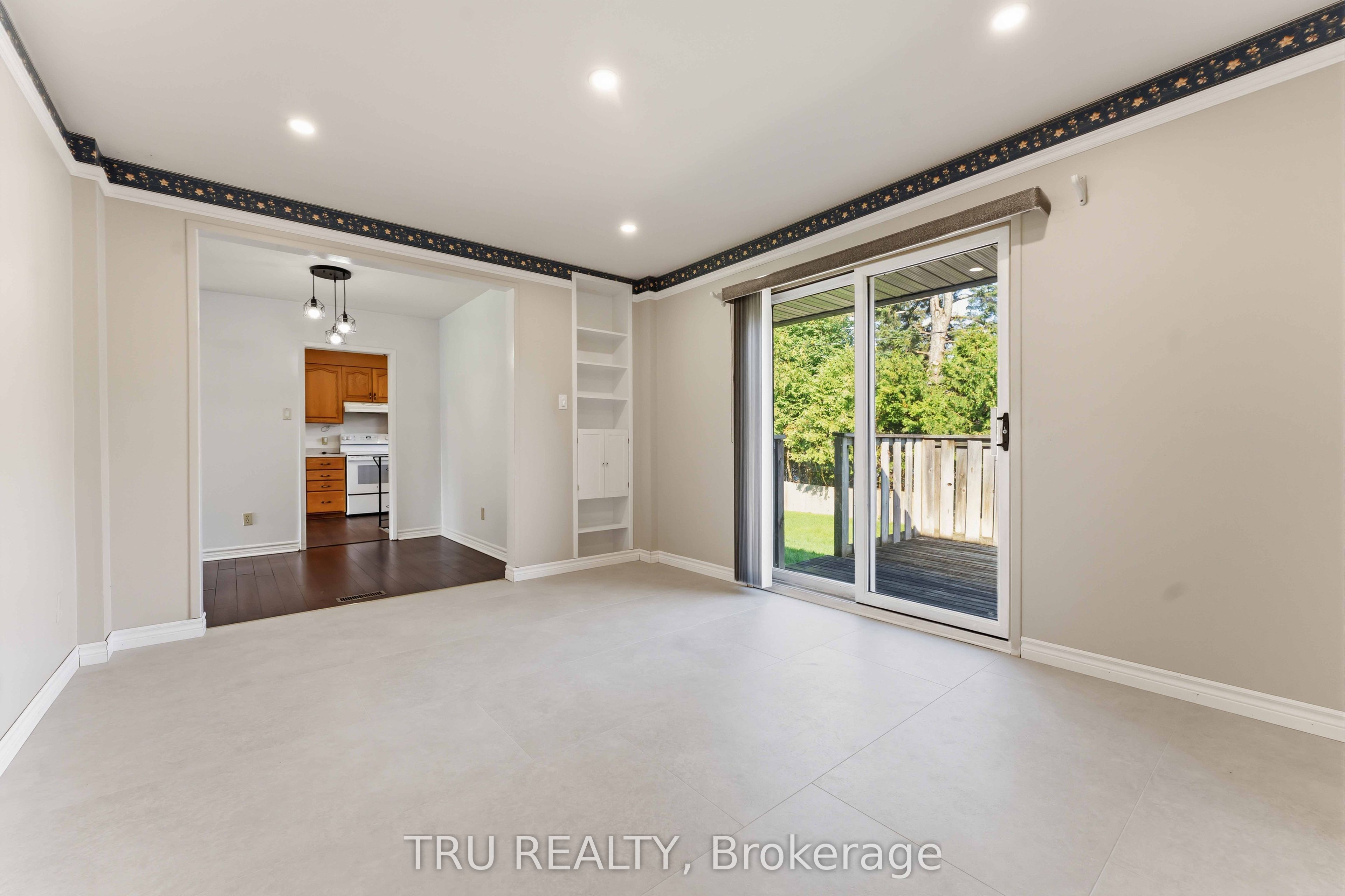 19 Ellery Crescent Property Photo 16