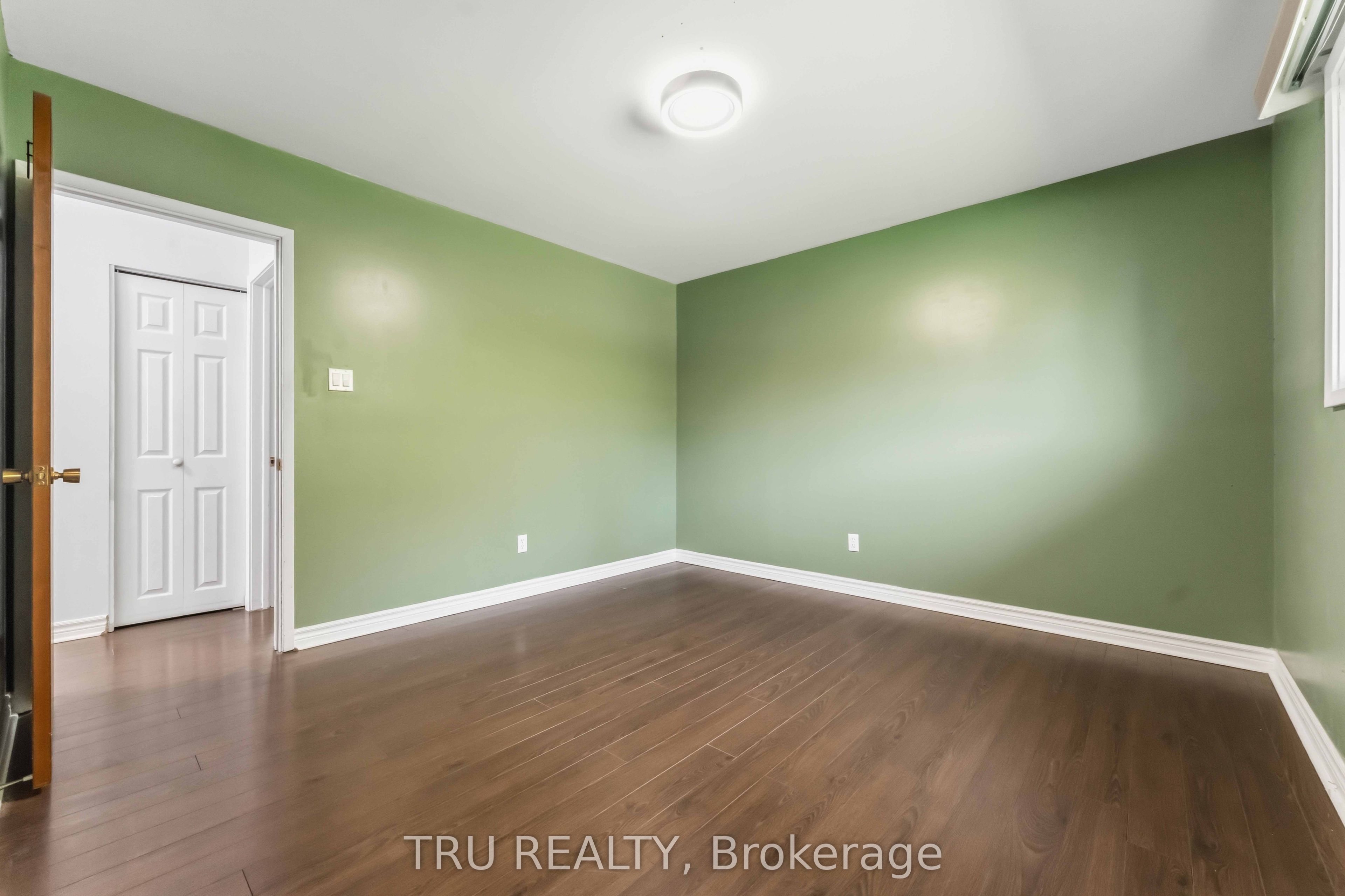 19 Ellery Crescent Property Photo 27