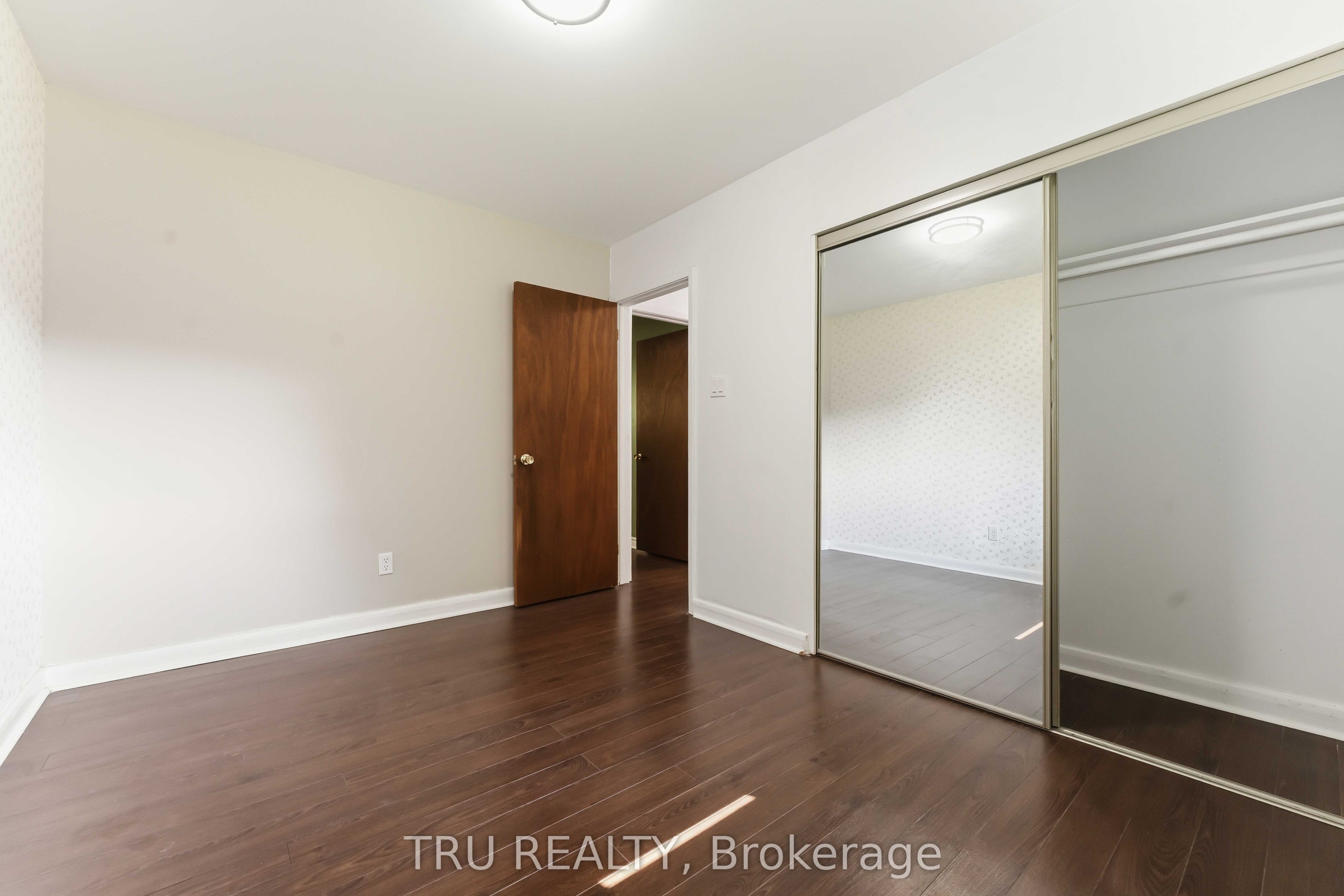 19 Ellery Crescent Property Photo 31