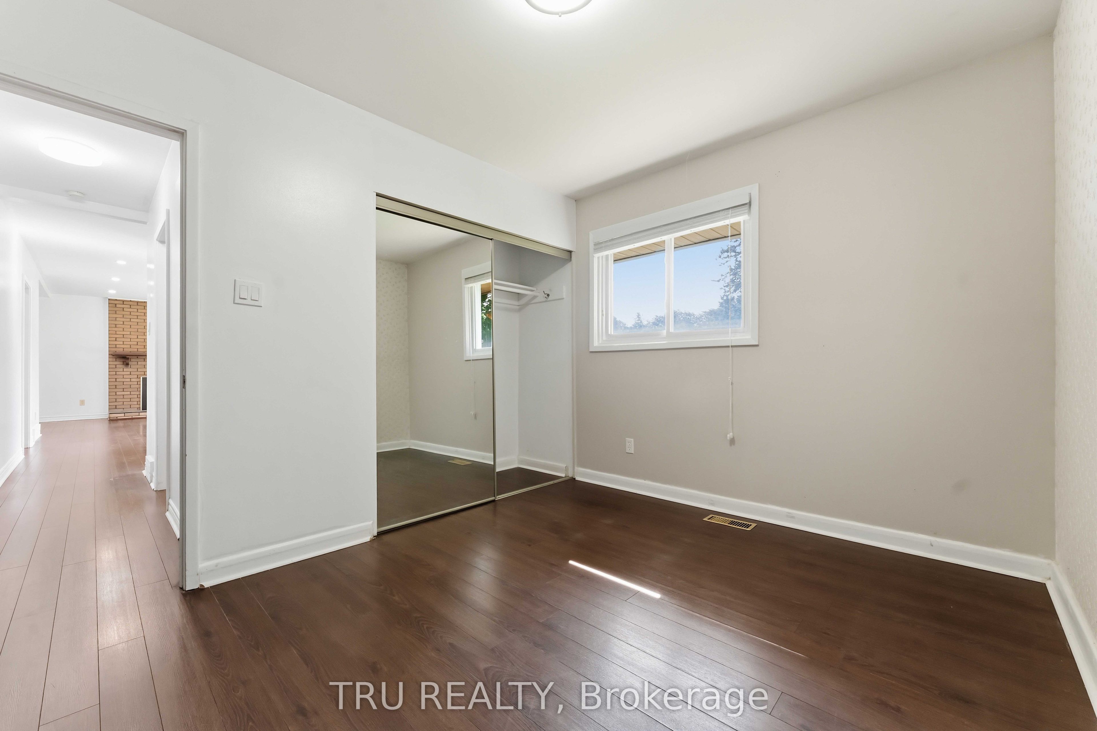 19 Ellery Crescent Property Photo 32