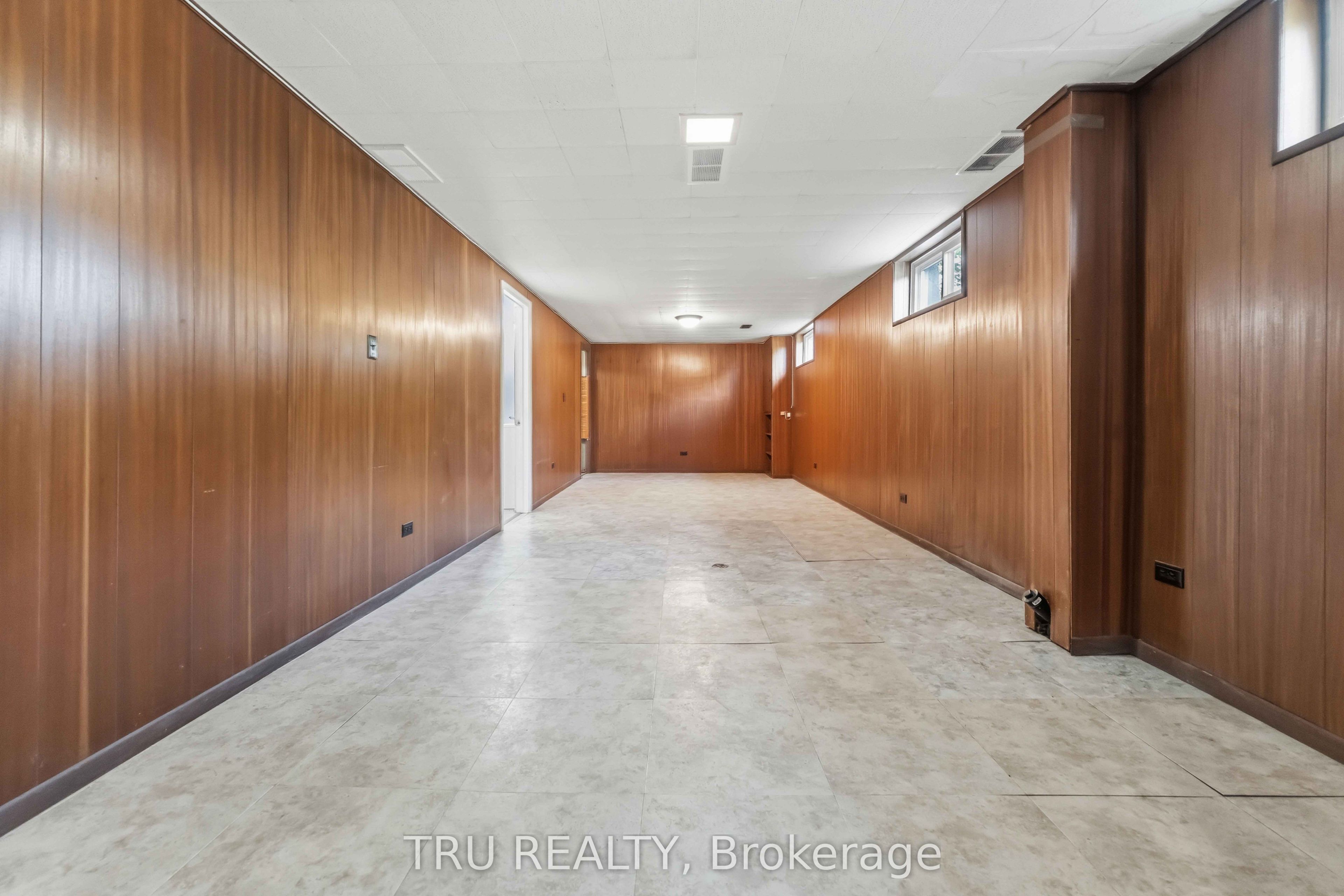 19 Ellery Crescent Property Photo 37