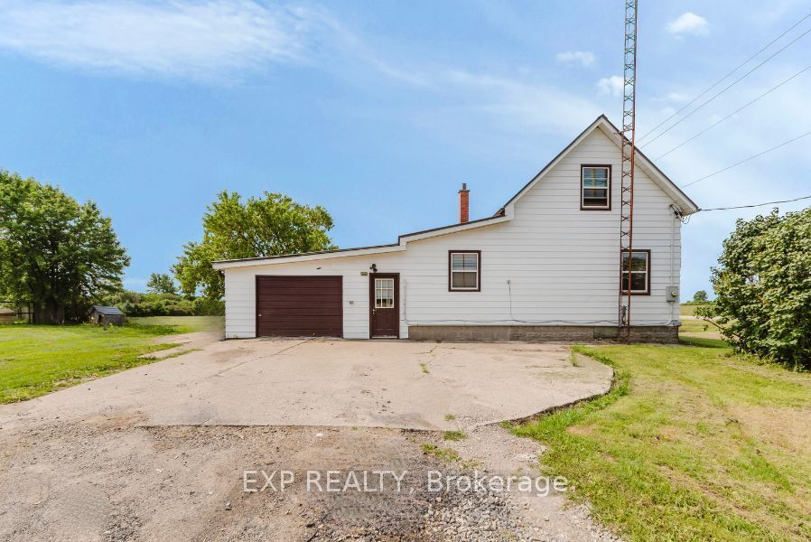 9819 Onieda Road Property Photo 3