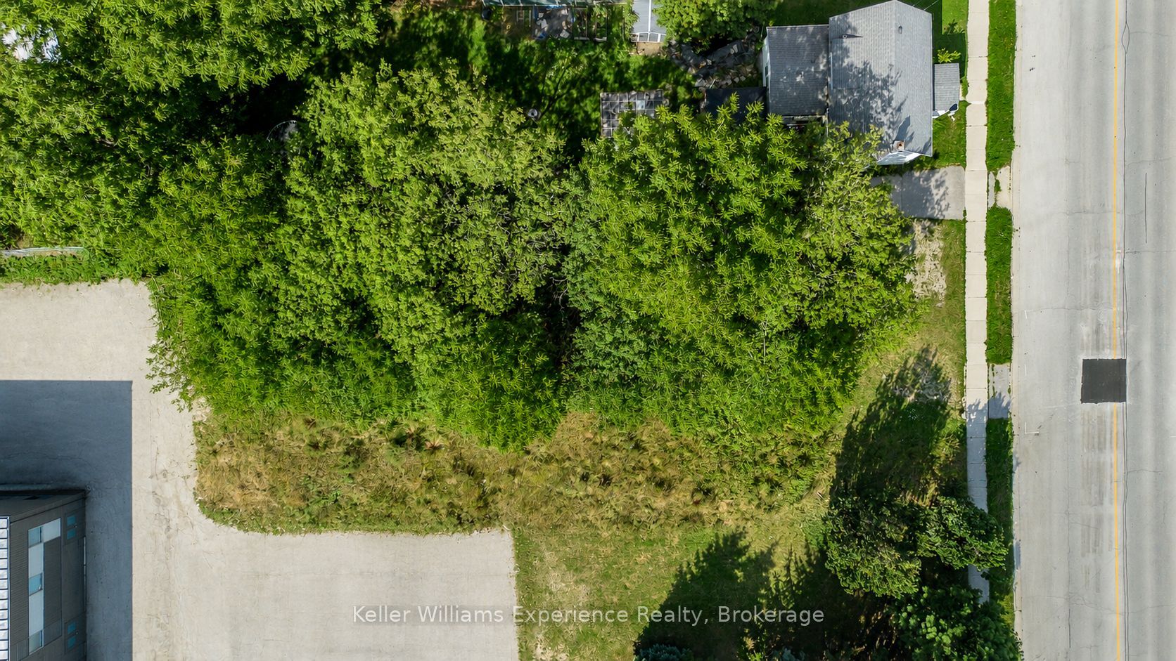1140 3rd Avenue E Property Photo 6