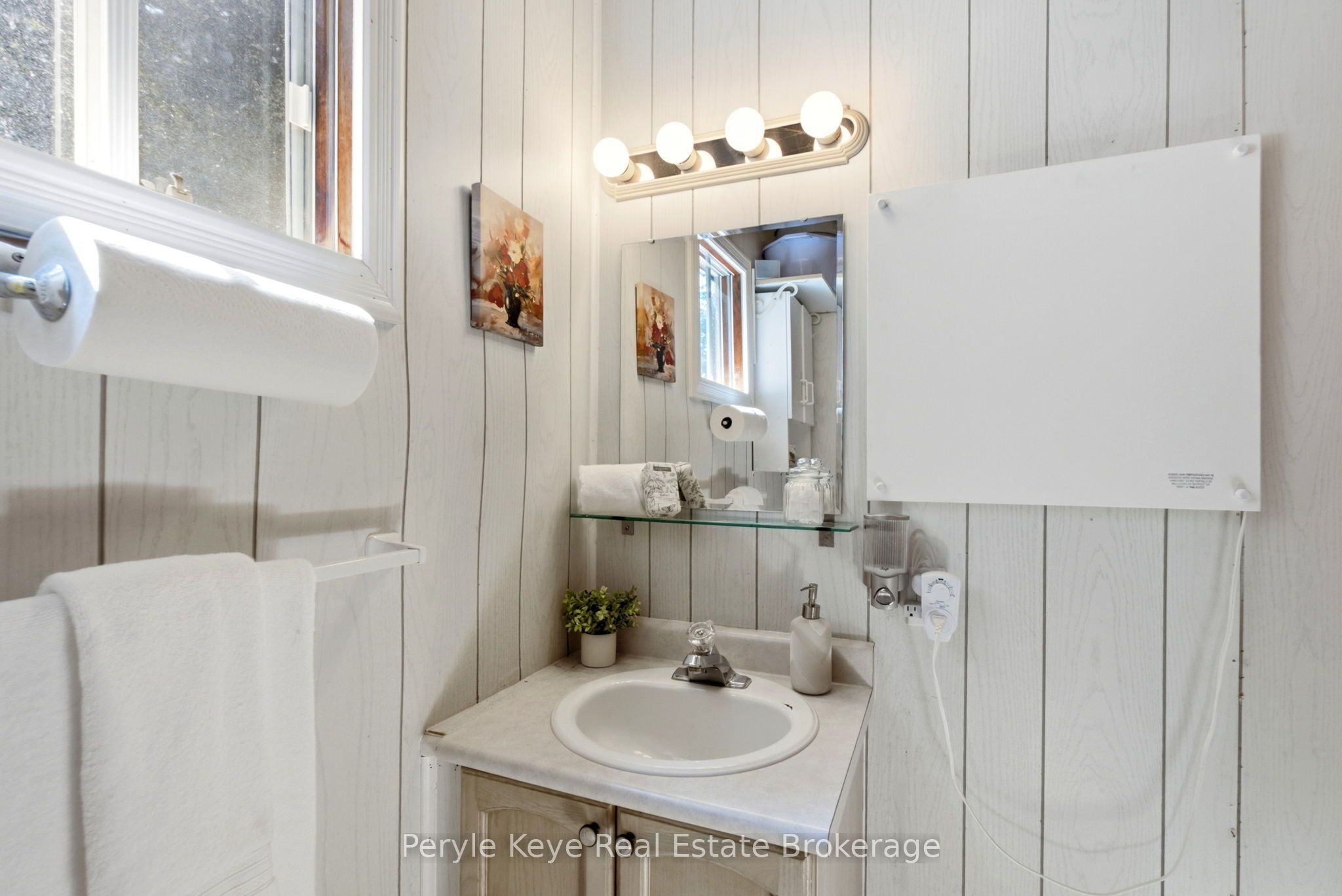 1160 Lakeshore Drive S Property Photo 23