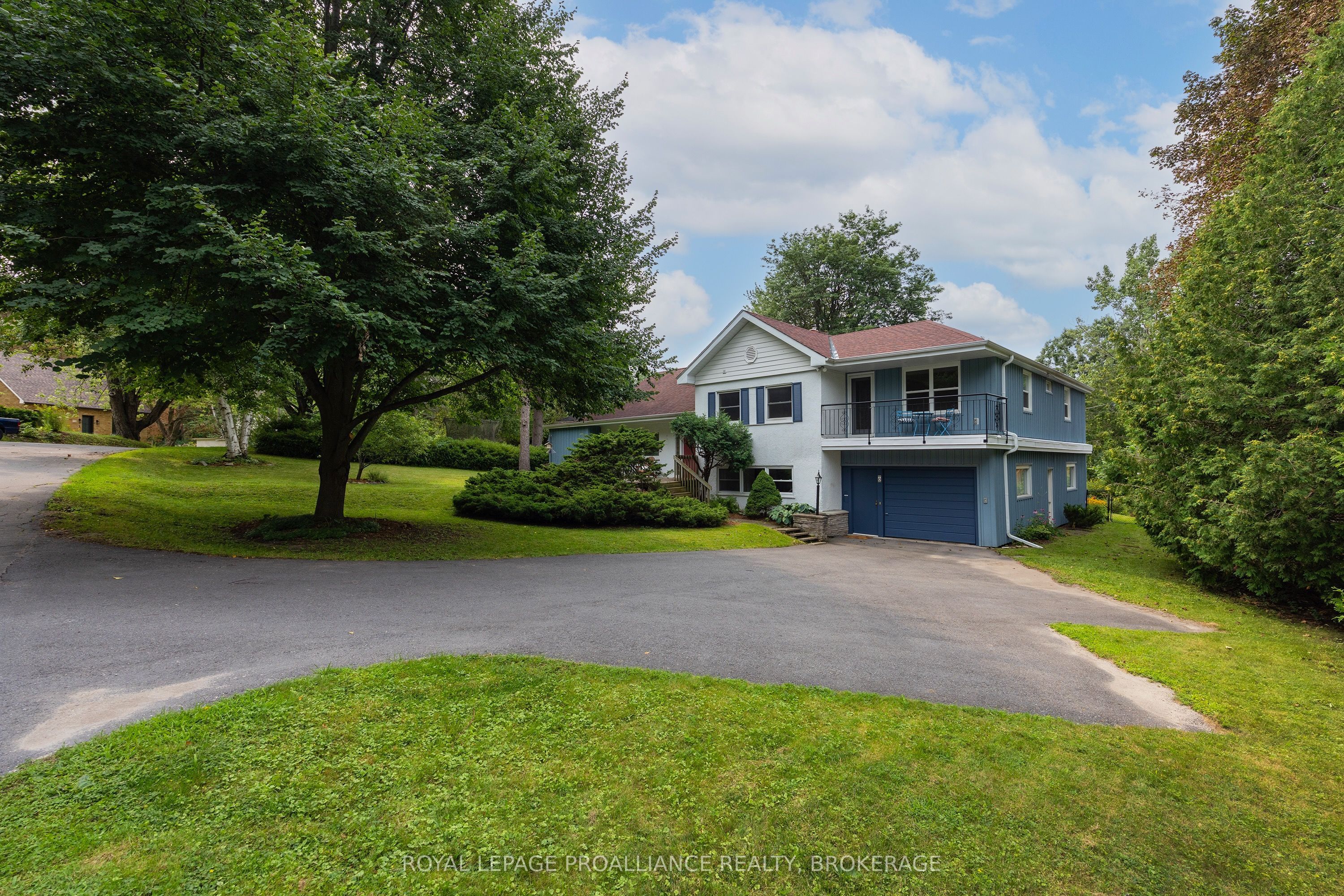 6 Grenville Crescent Property Photo 1