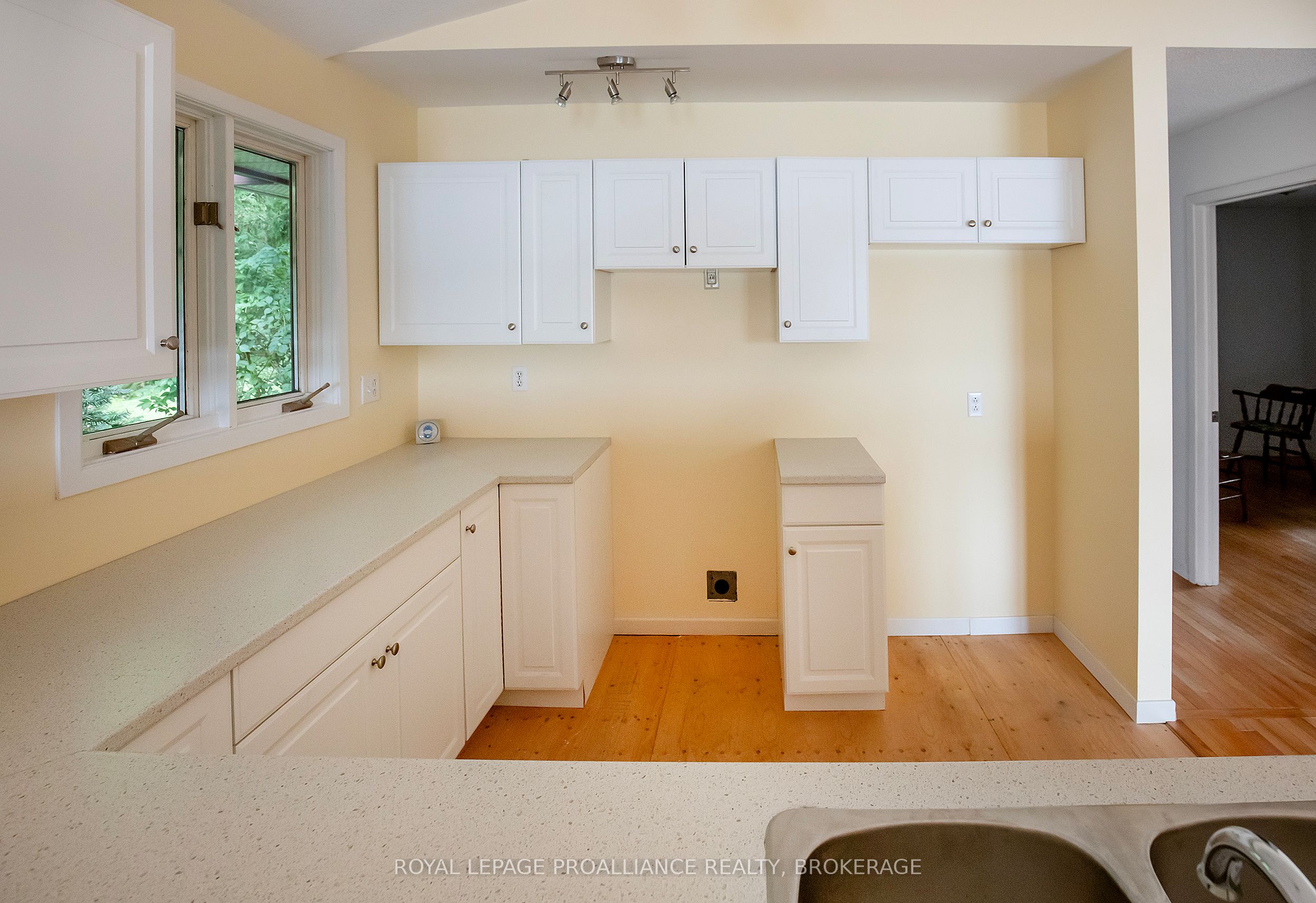 4502 Red Maple Lane Property Photo 7