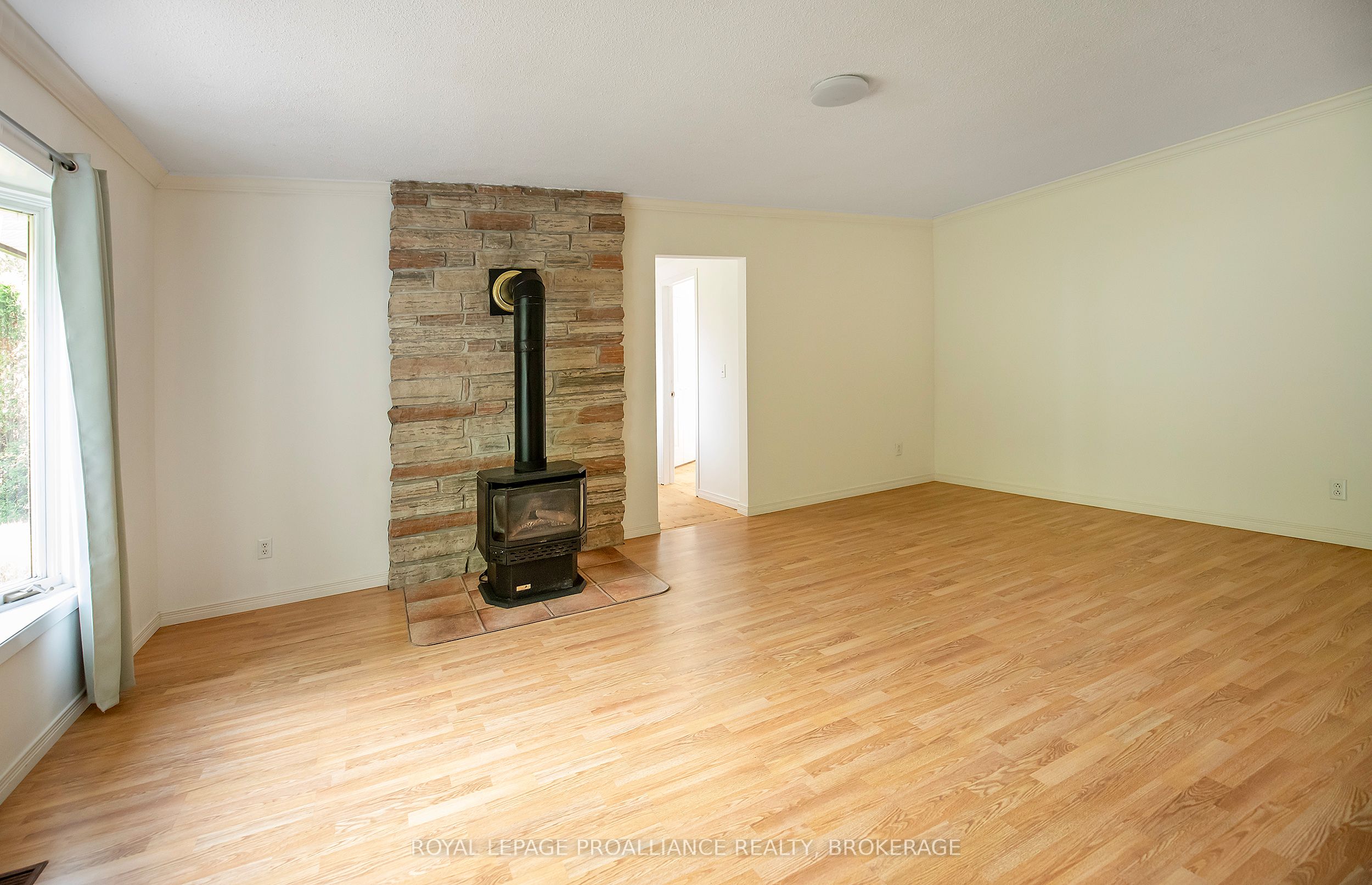 4502 Red Maple Lane Property Photo 8