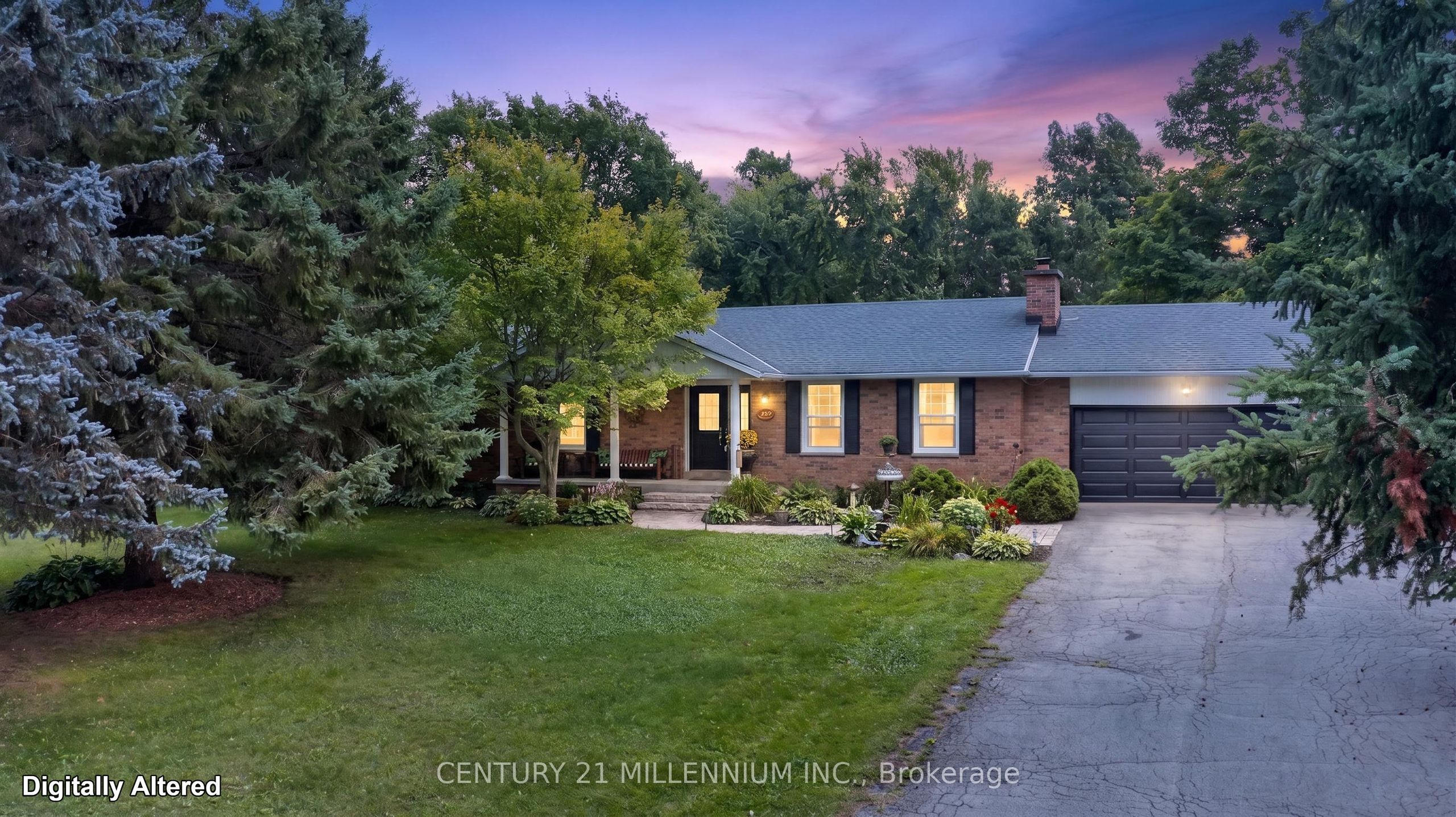 65 Maplewood Drive Property Photo 1