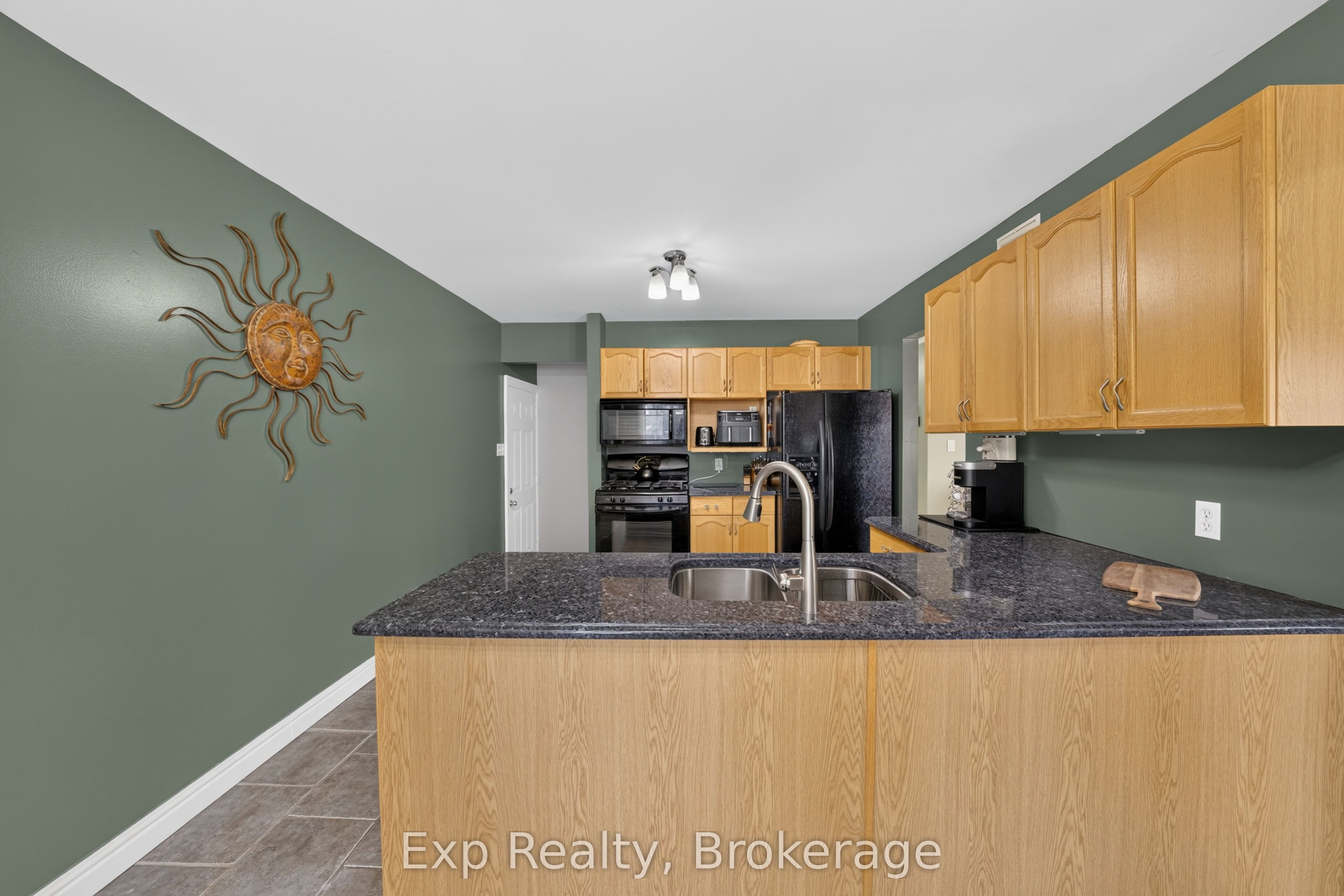 59 Avondale Road Property Photo 7