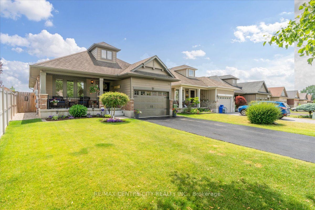 2 Cherry Blossom Lane Property Photo 1