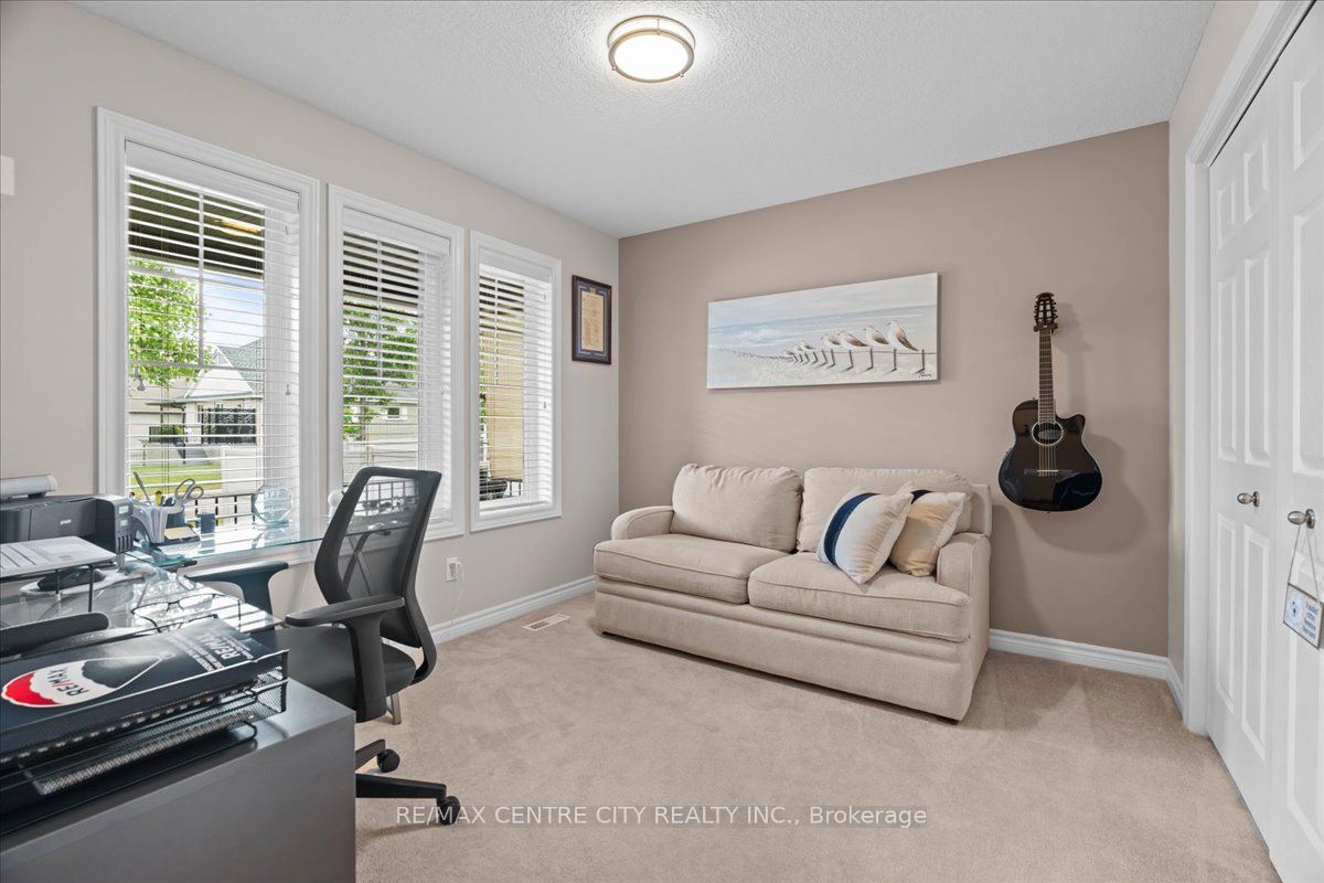 2 Cherry Blossom Lane Property Photo 7