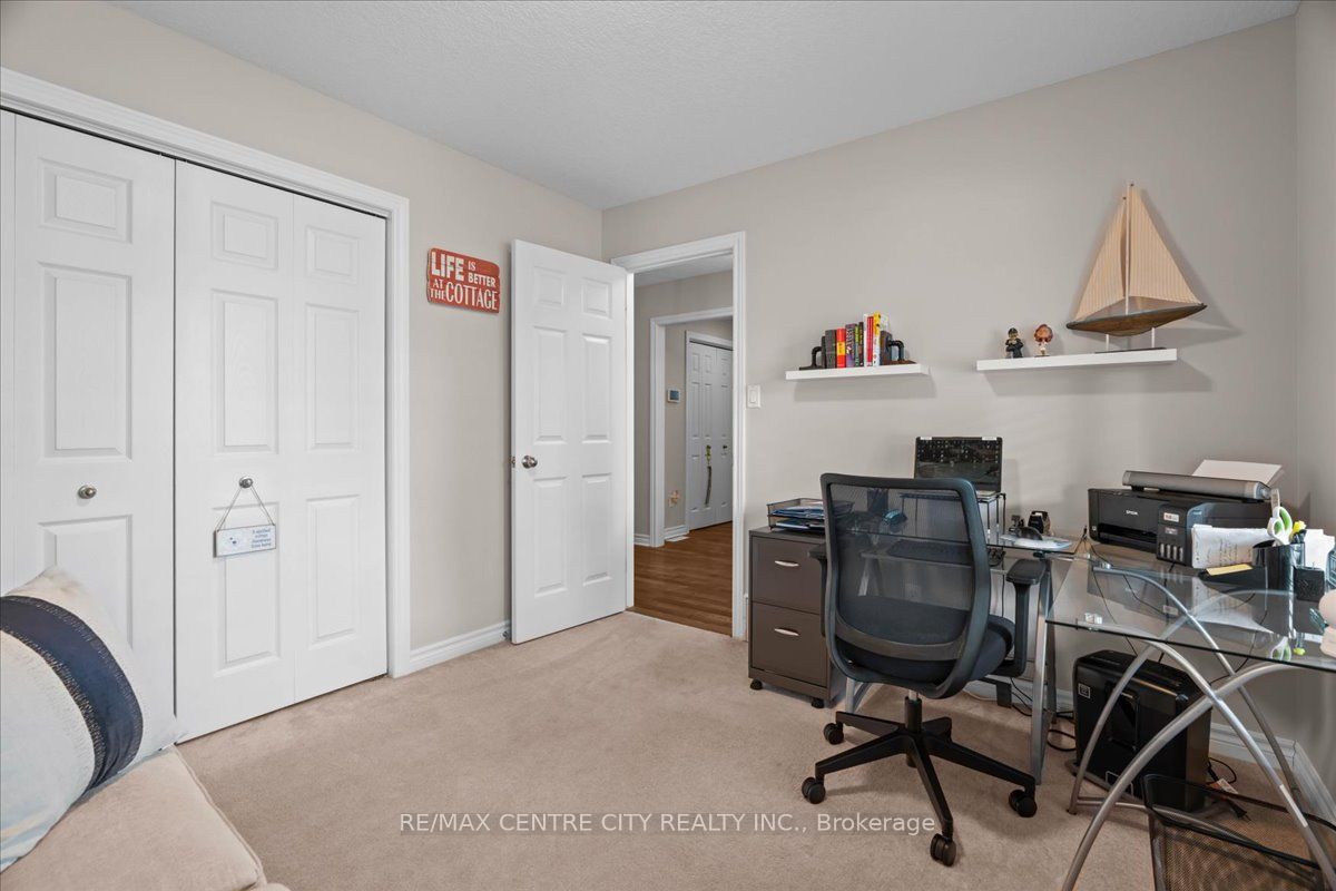 2 Cherry Blossom Lane Property Photo 8