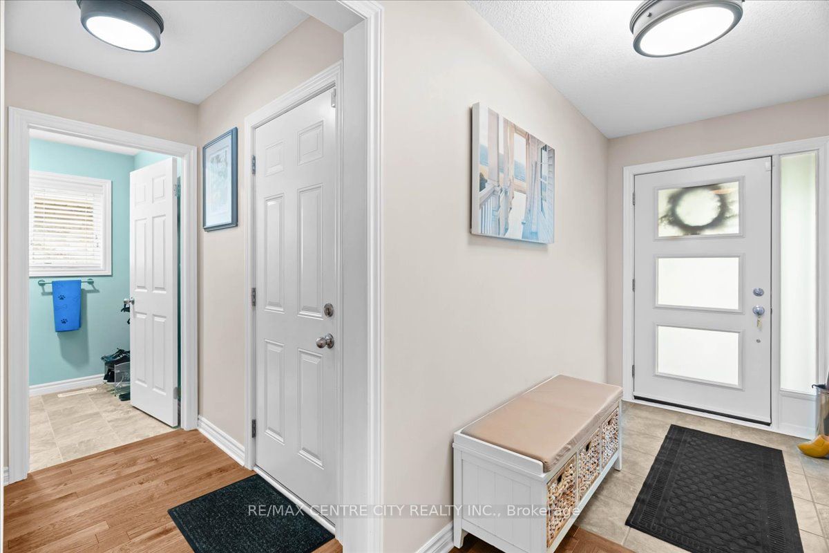 2 Cherry Blossom Lane Property Photo 9