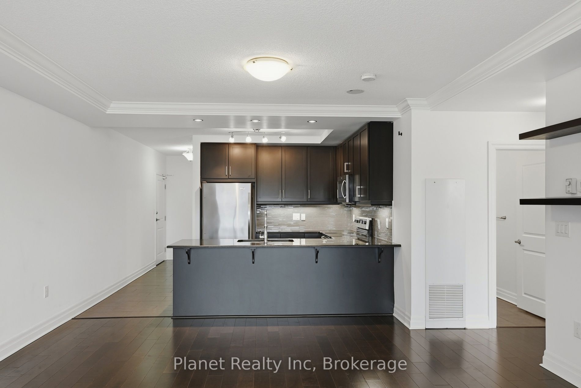150 Wellington Street E 501 Property Photo 7