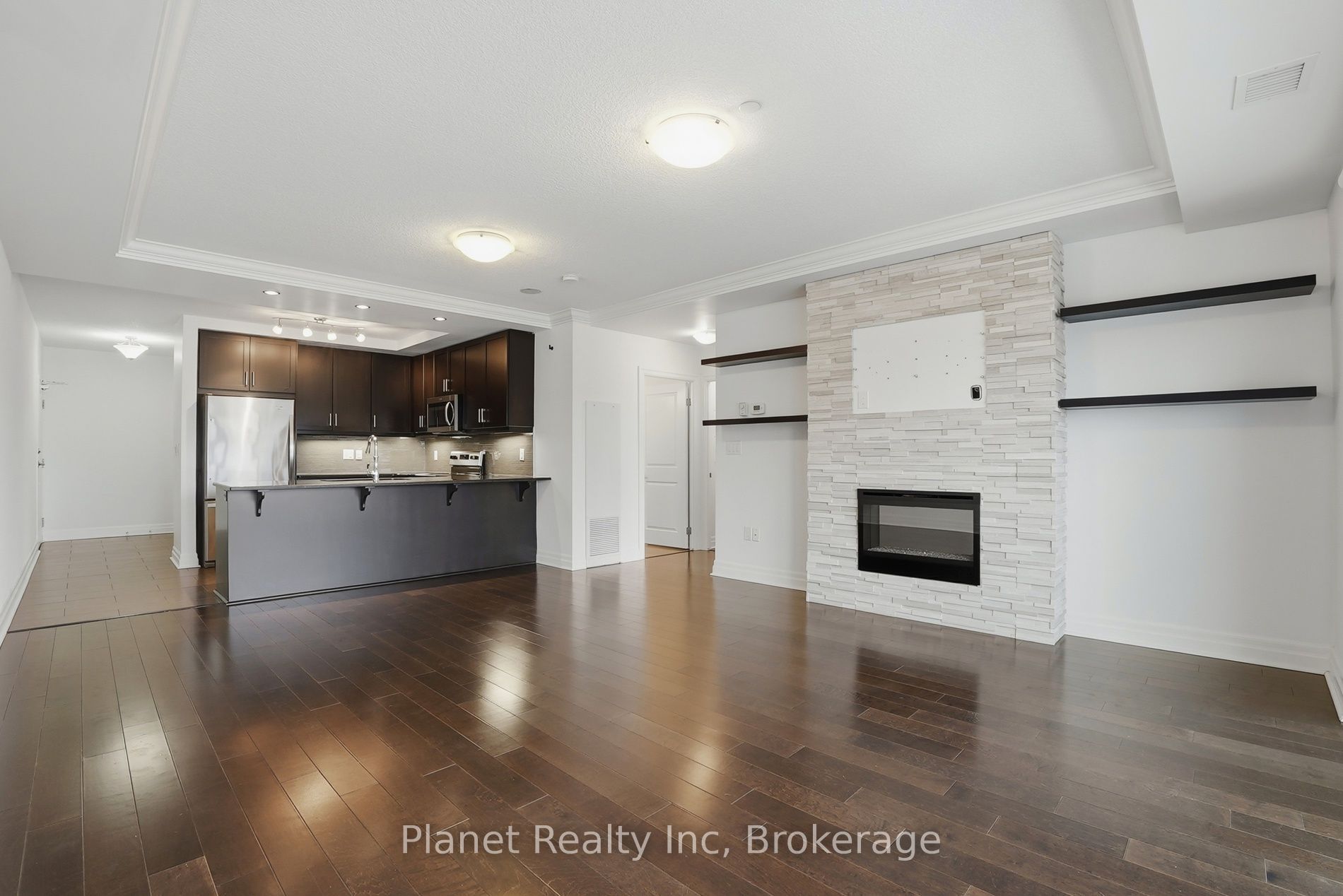 150 Wellington Street E 501 Property Photo 8