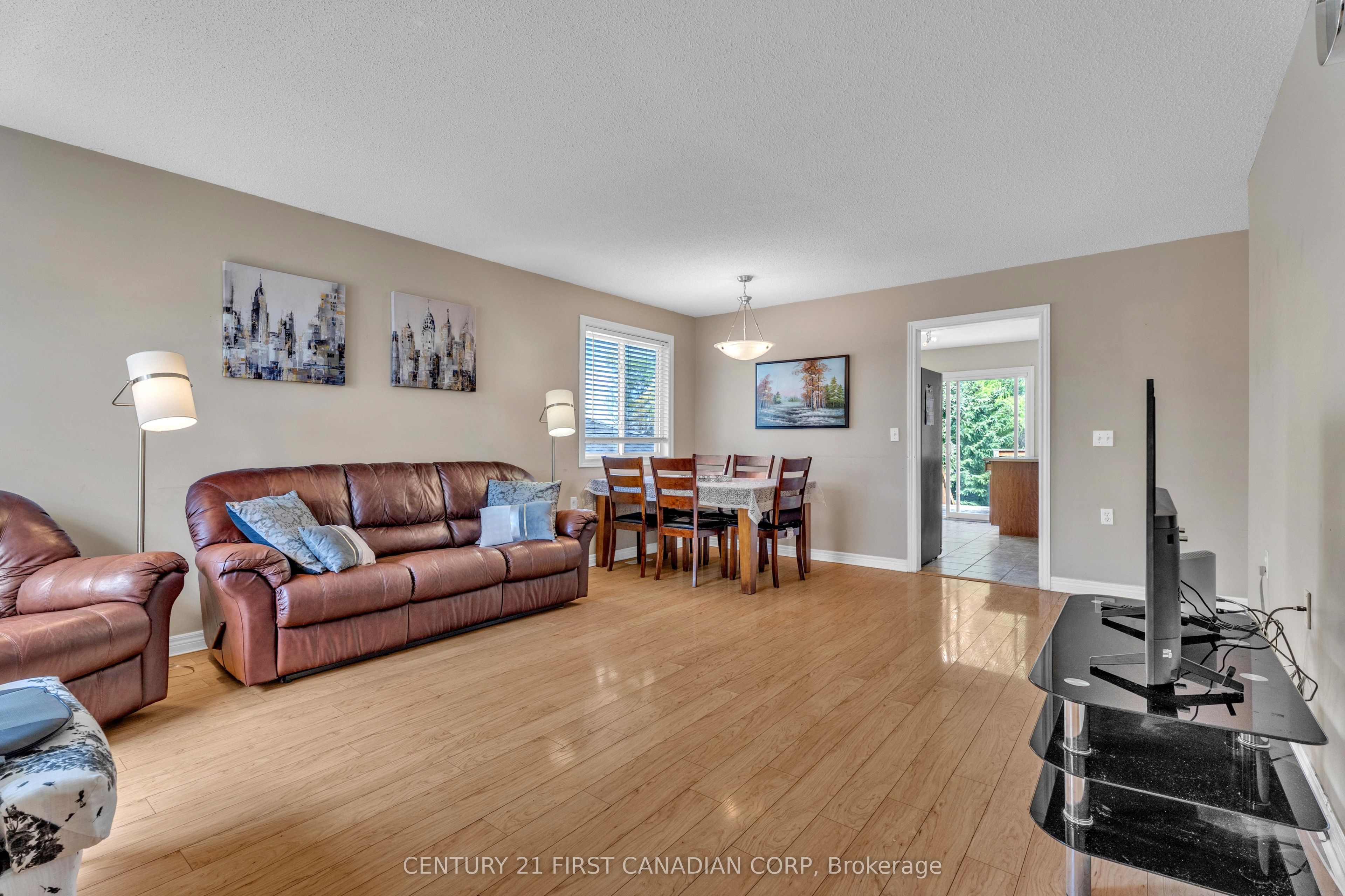 1761 Devos Drive Property Photo 10