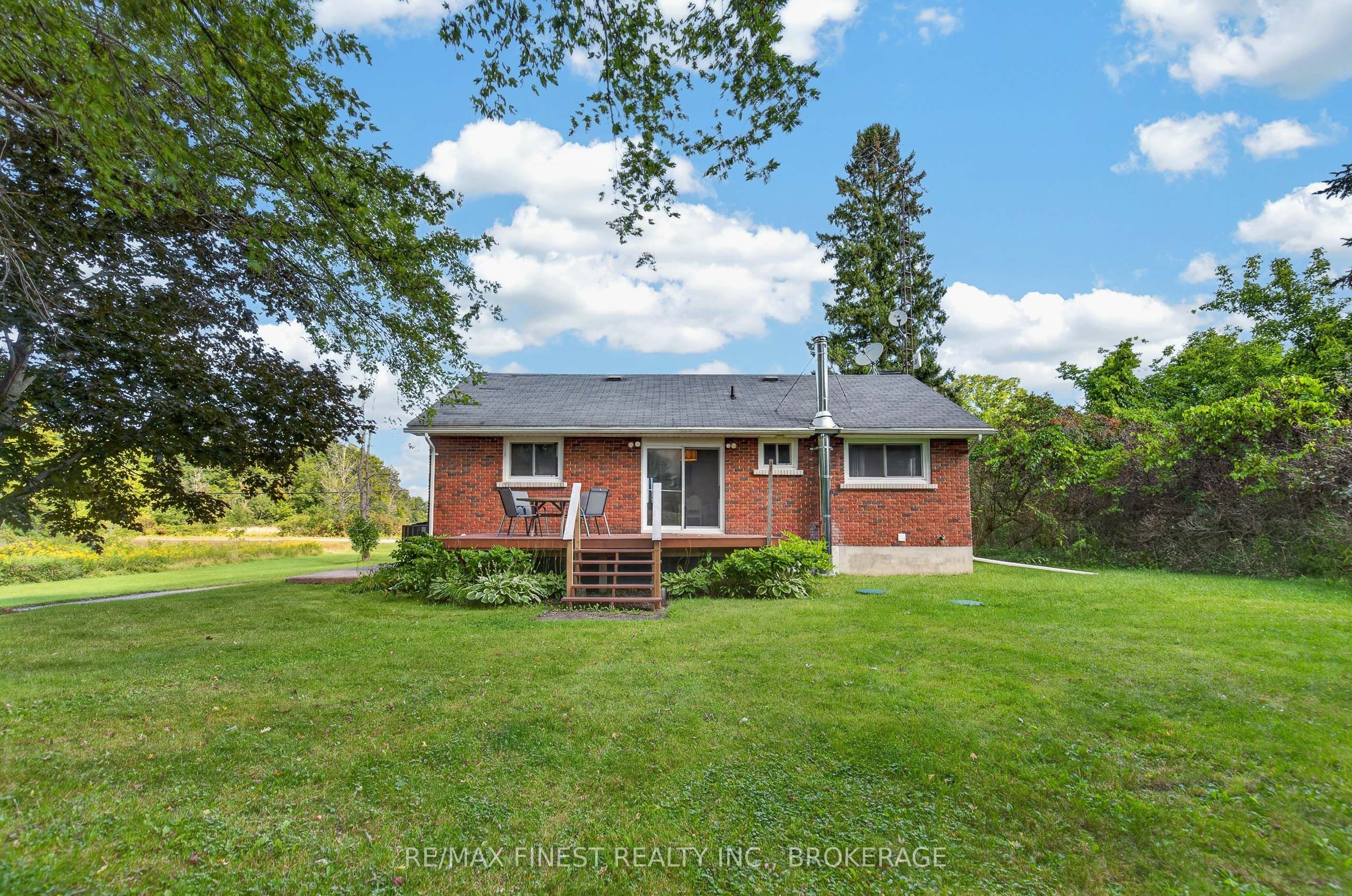 513 County Road 2 Property Photo 35