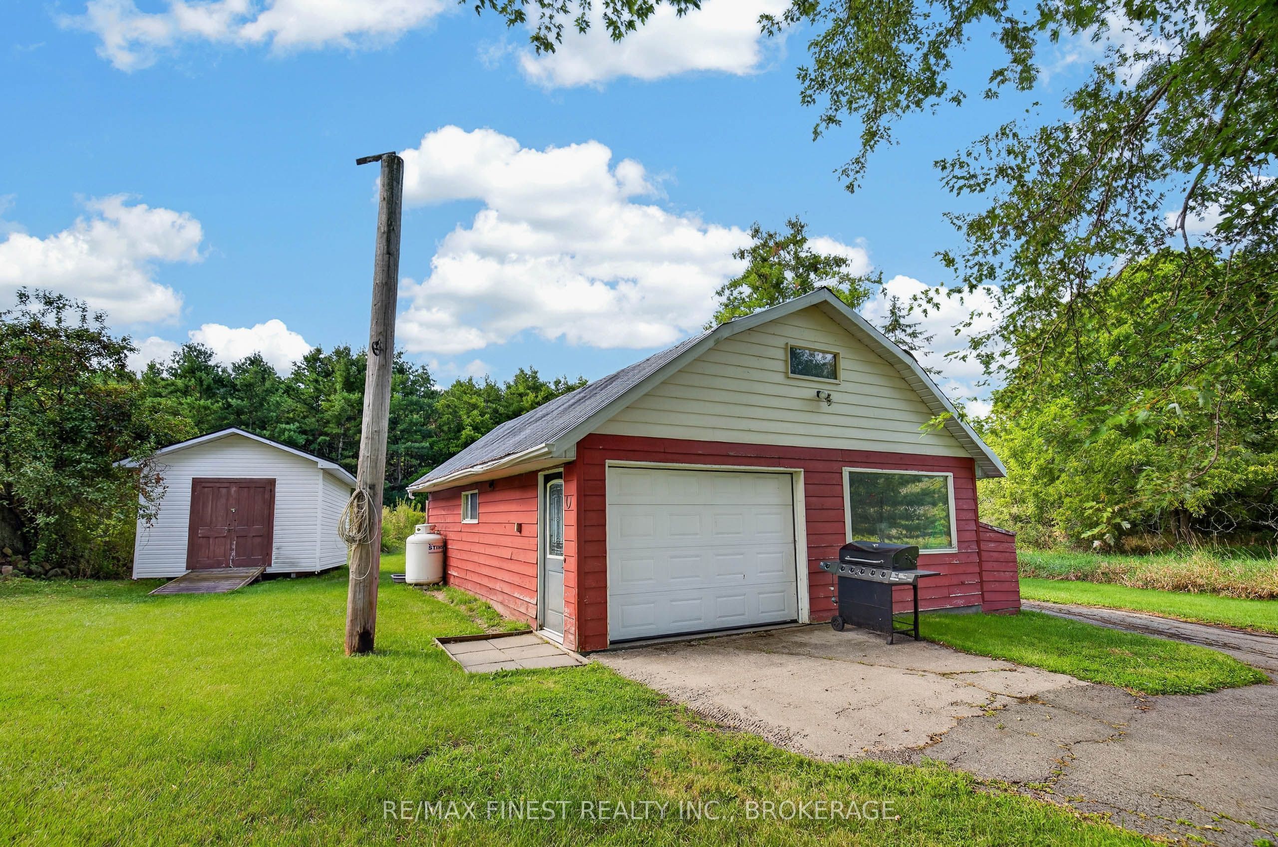 513 County Road 2 Property Photo 38