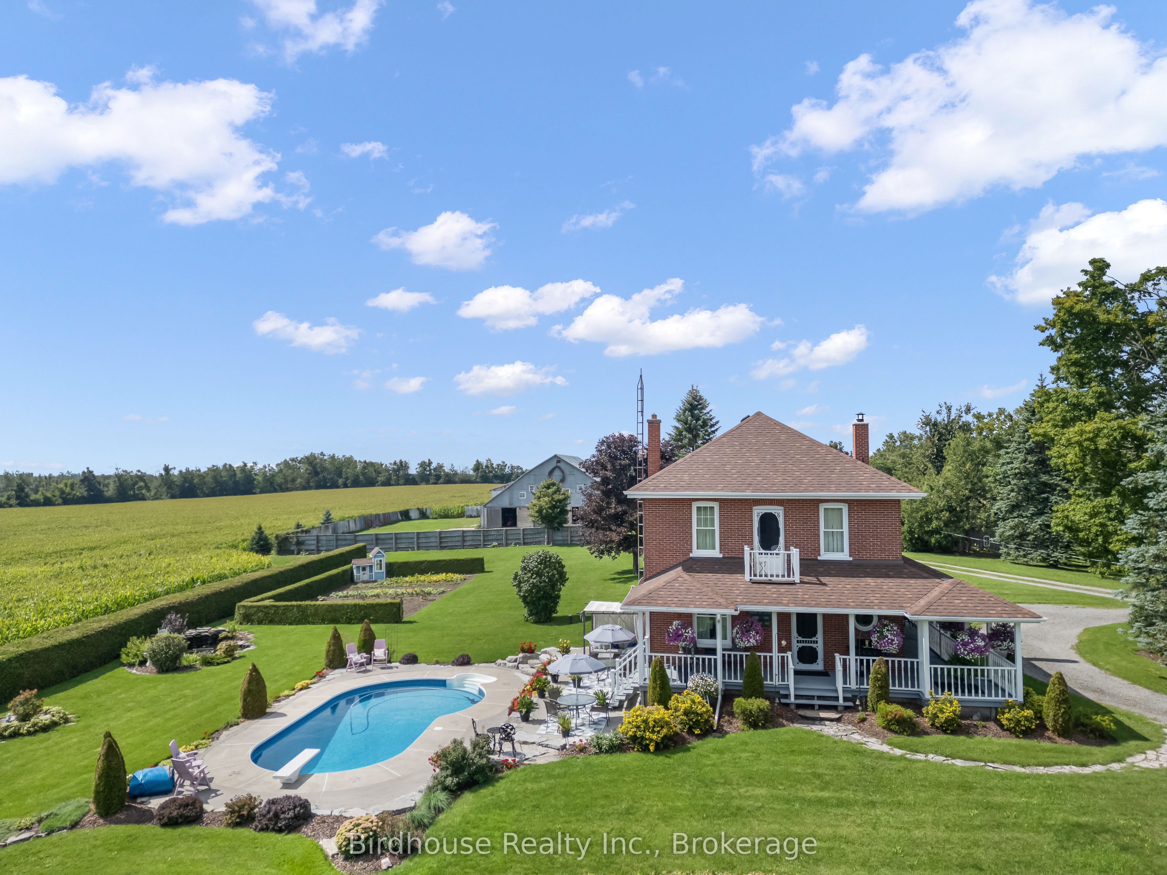 277 Sandhills Road Property Photo 1