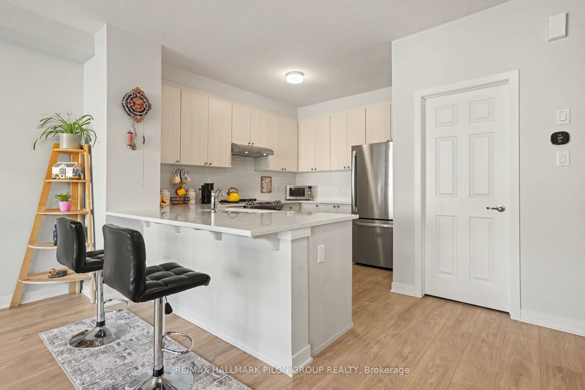 25 Stitch Mews Property Photo 3