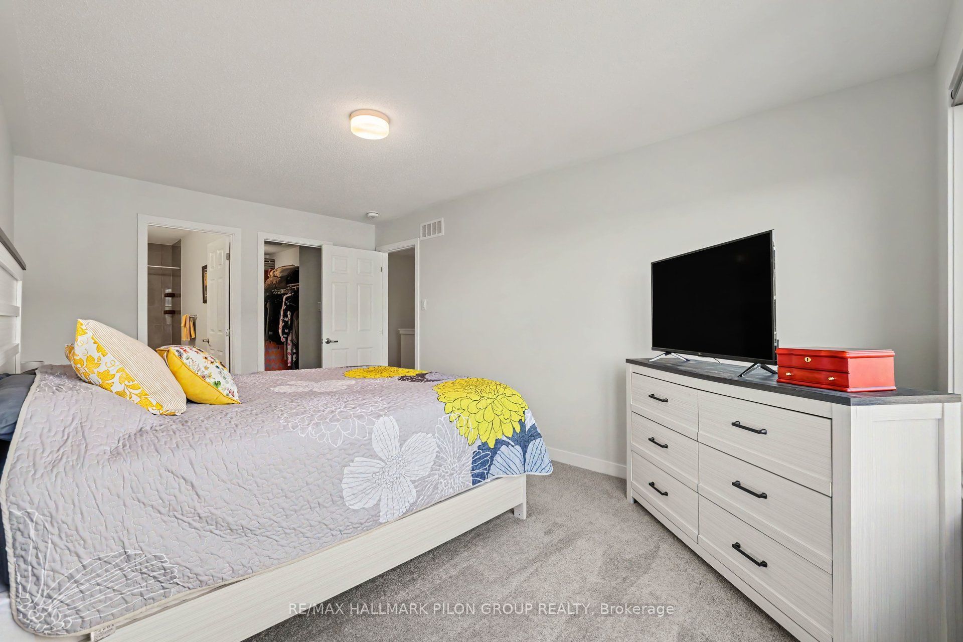 25 Stitch Mews Property Photo 16