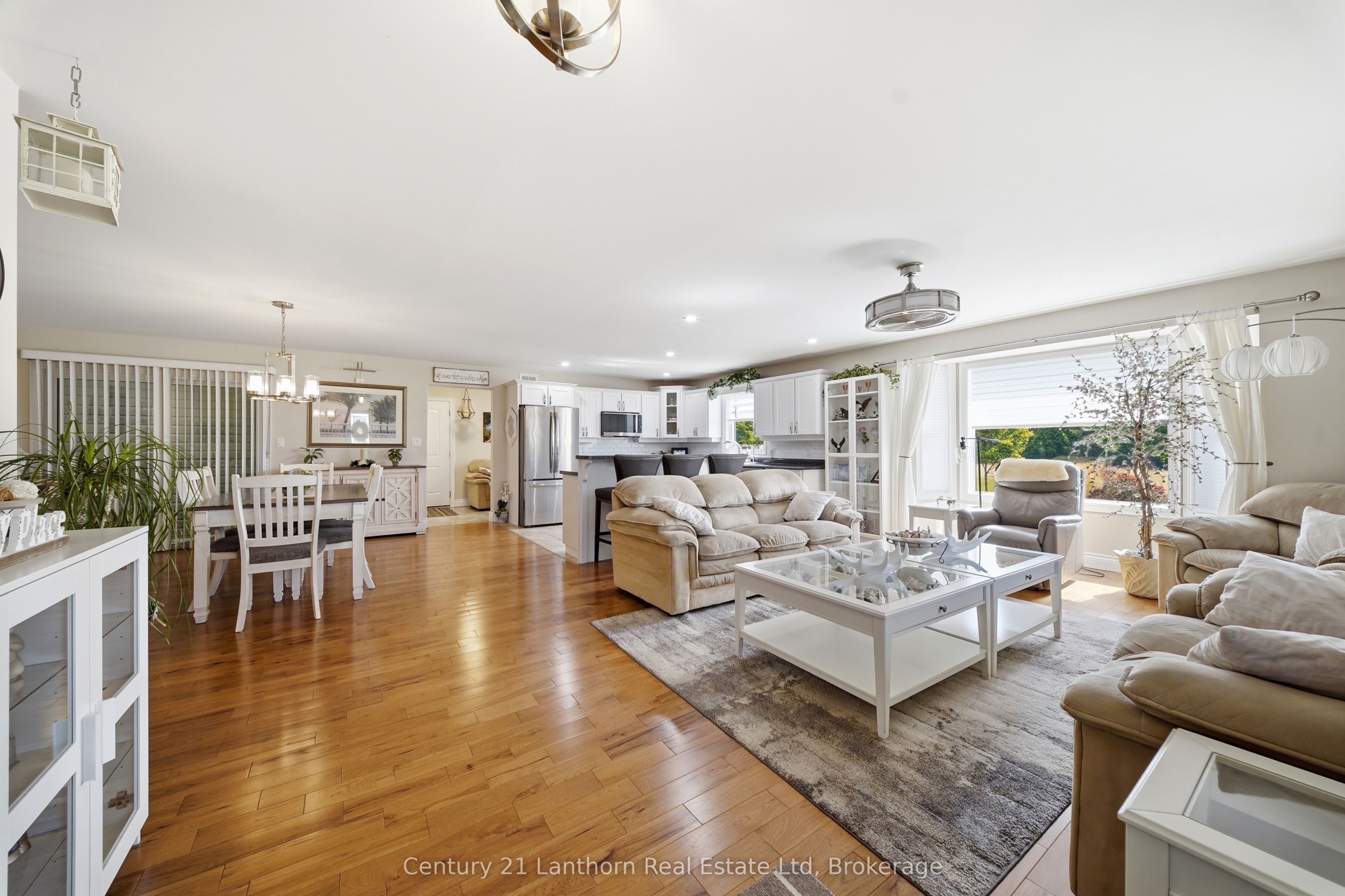 198 Skinkle Road Property Photo 6