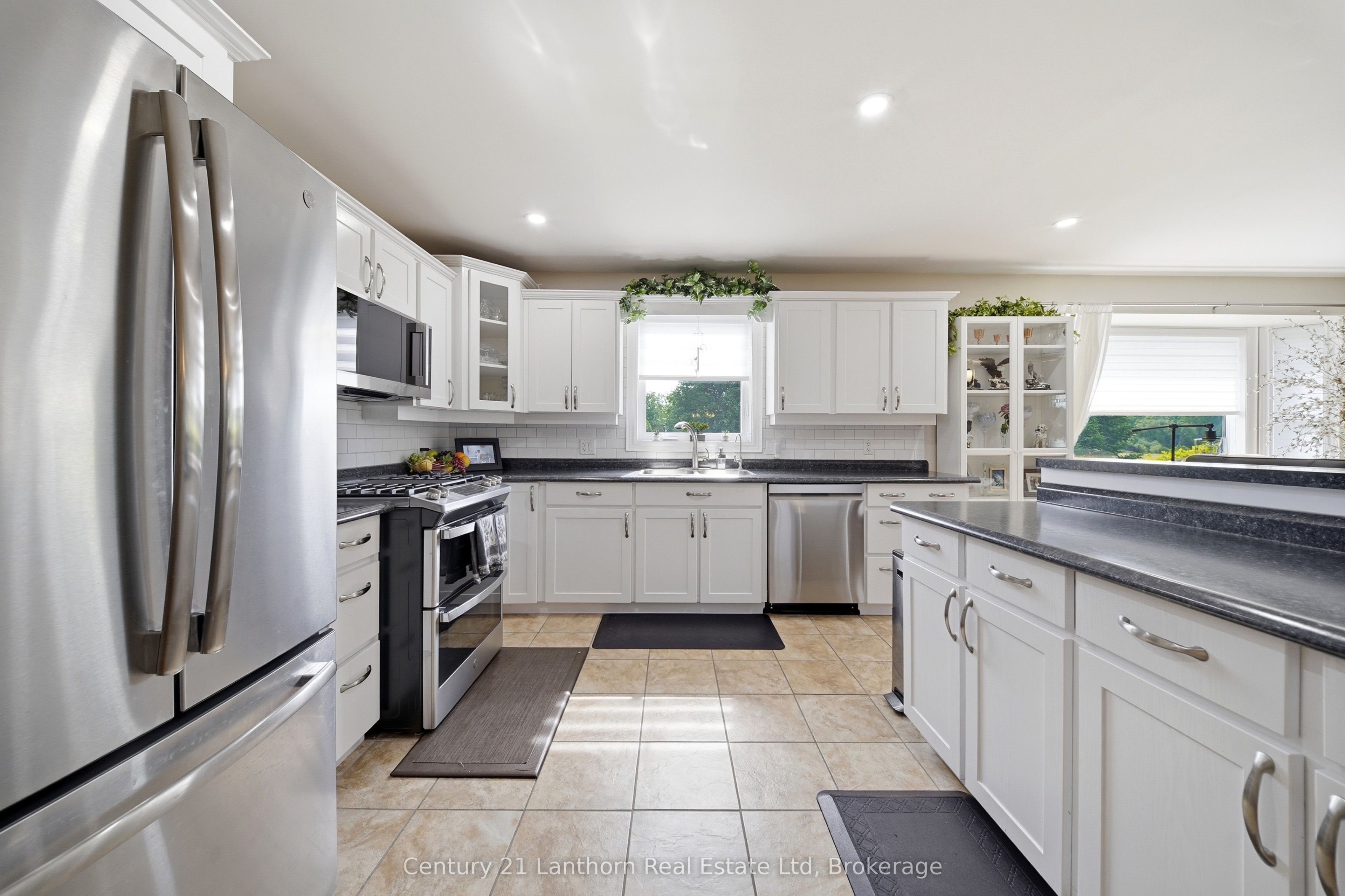 198 Skinkle Road Property Photo 12