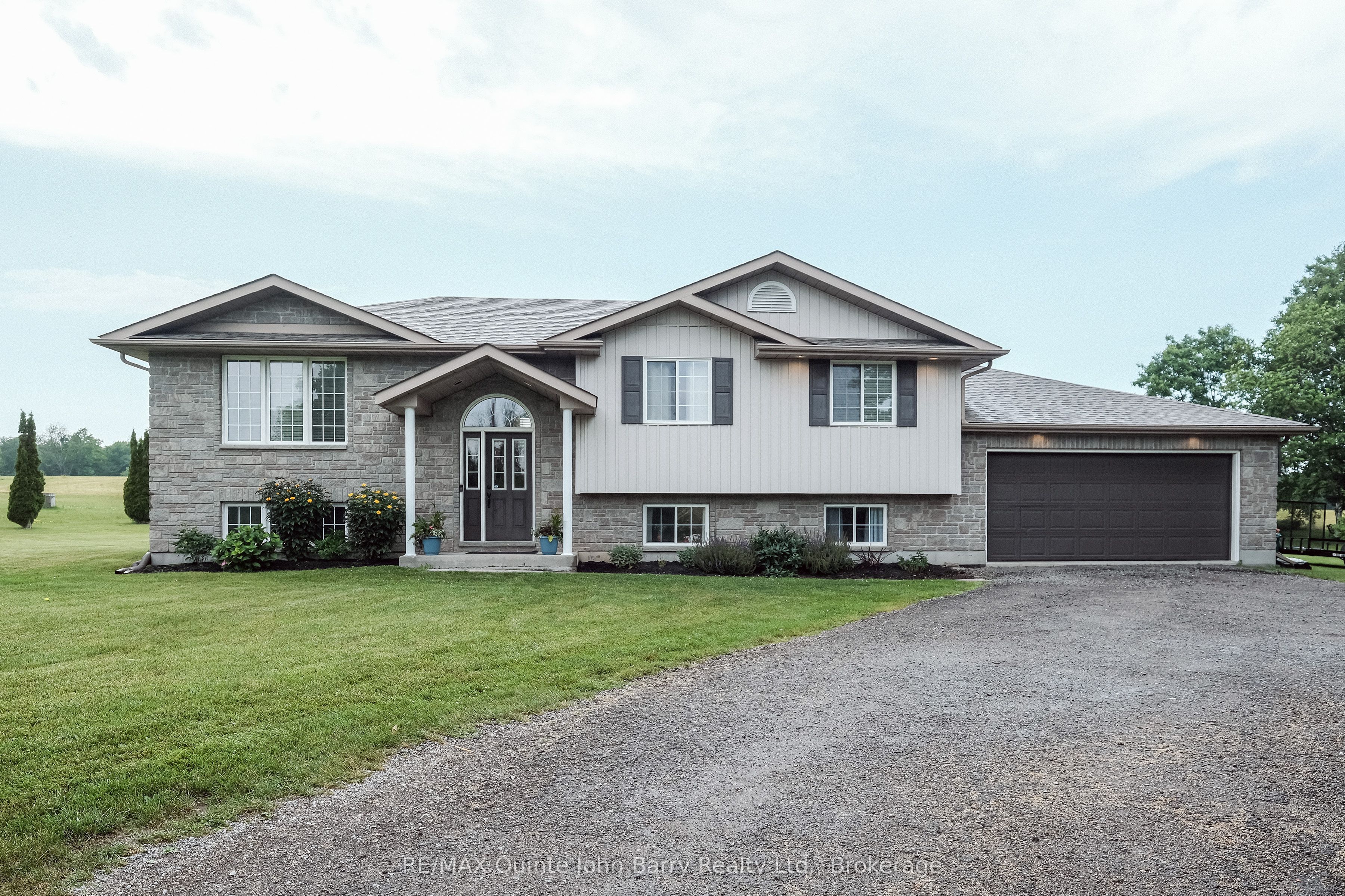 16566 Highway 2