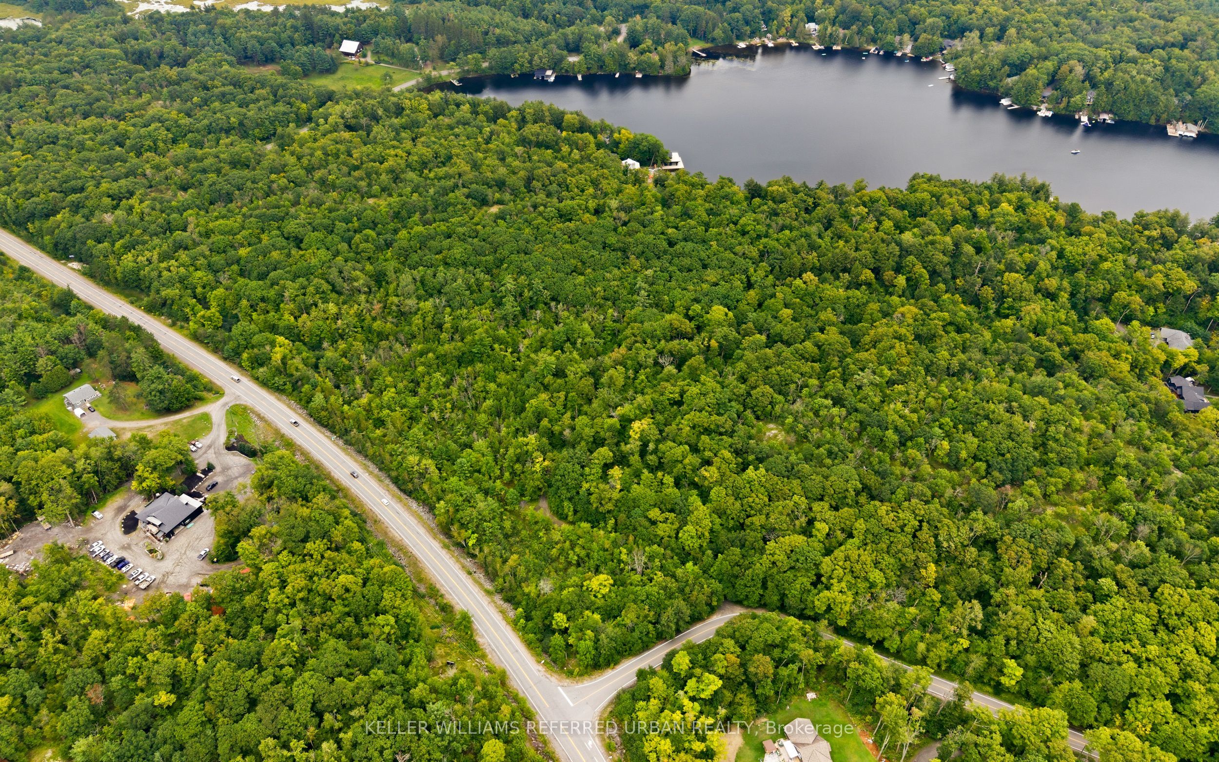 17 Lot Property Photo 6