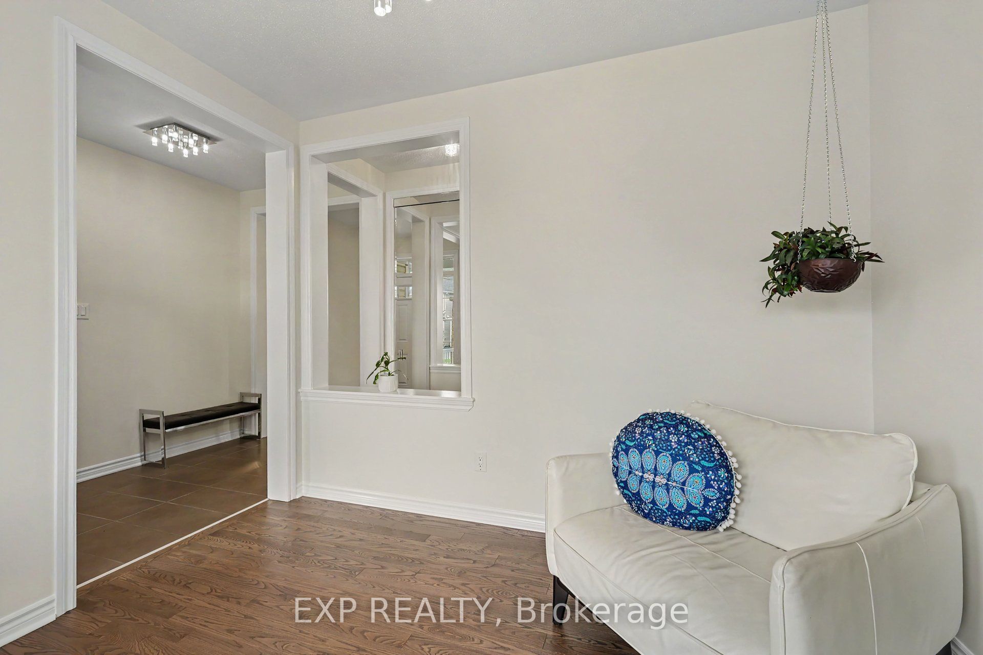 39 Pondhawk Way Property Photo 7