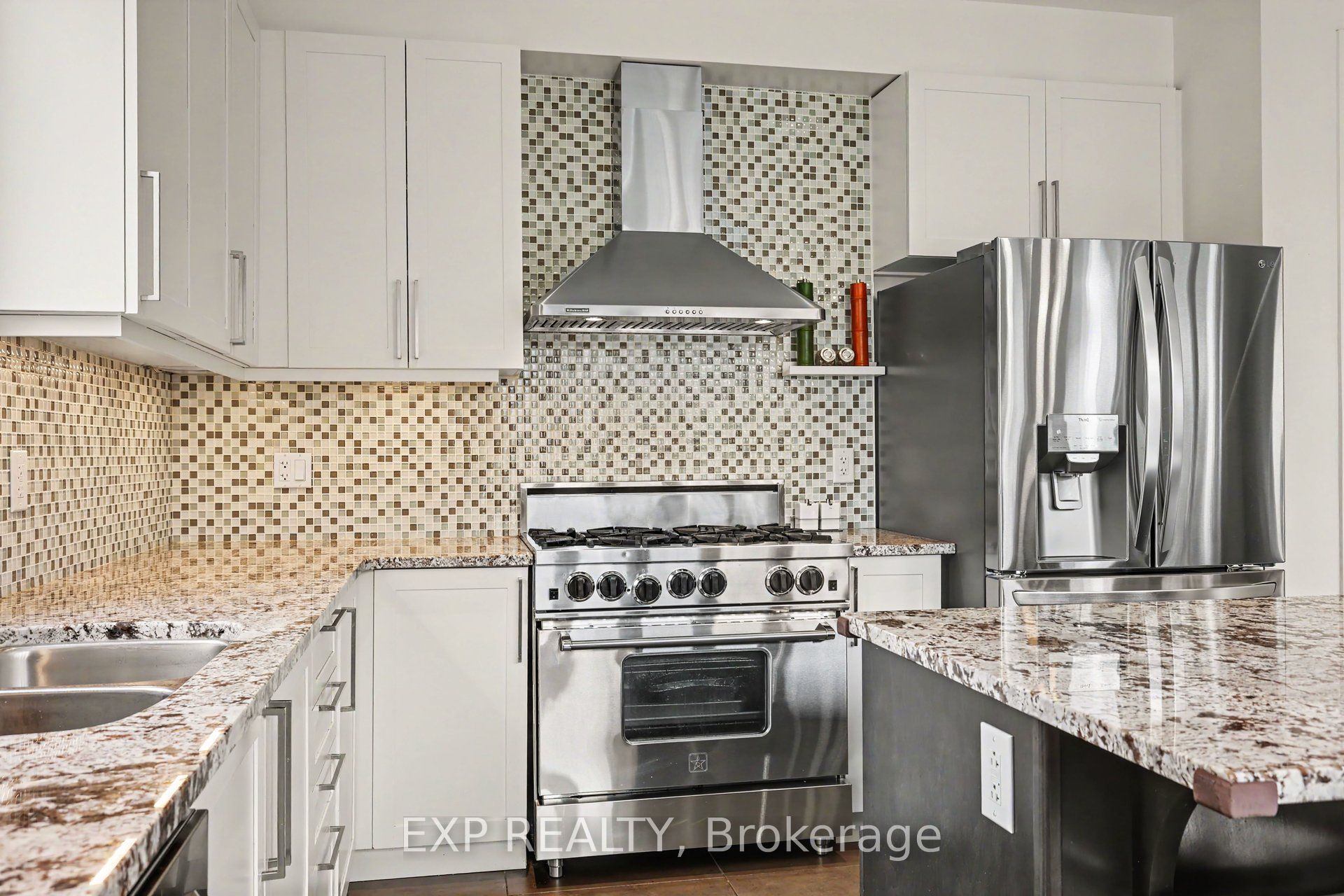 39 Pondhawk Way Property Photo 16