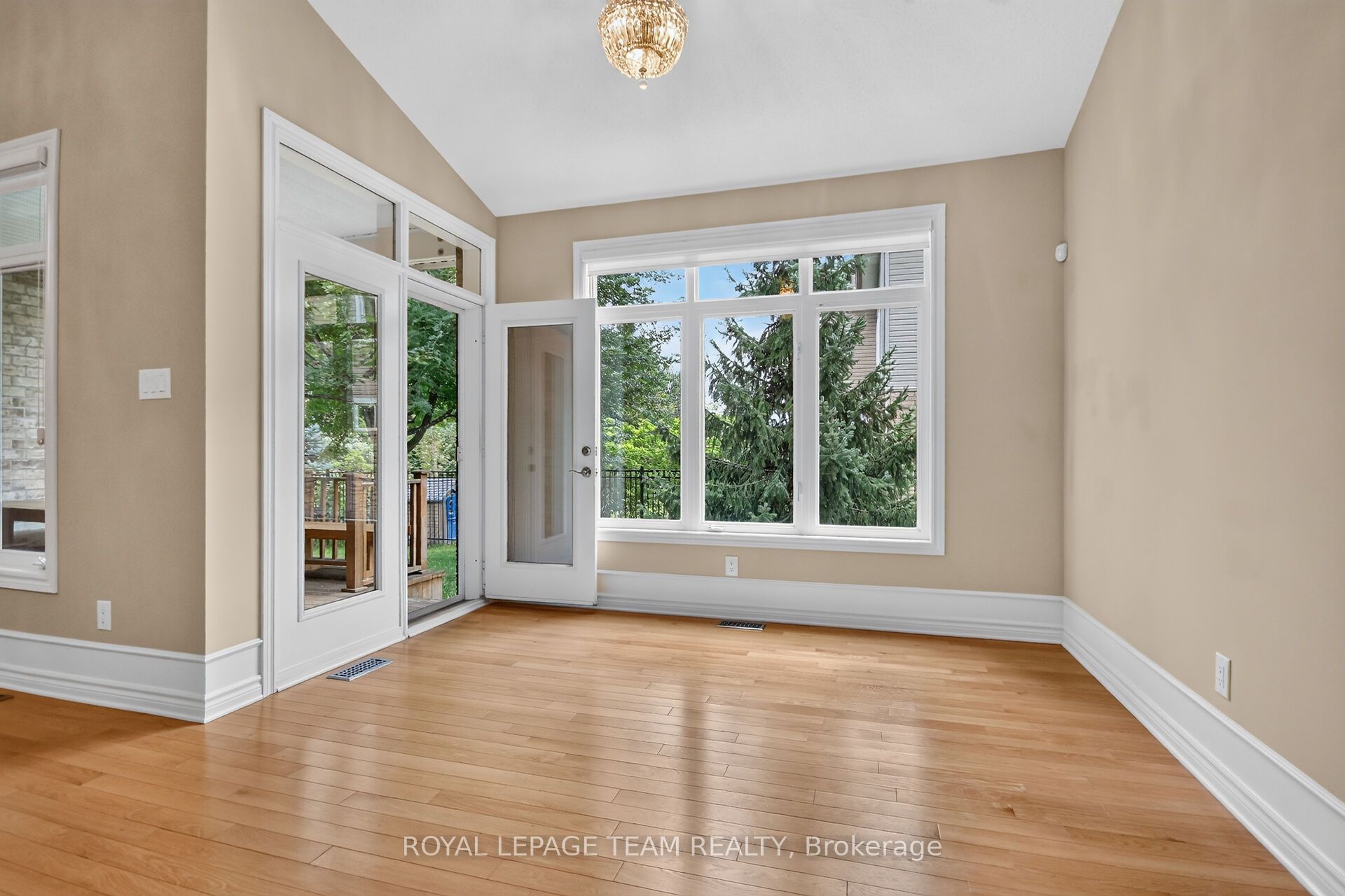 201 Trailgate Street Property Photo 16