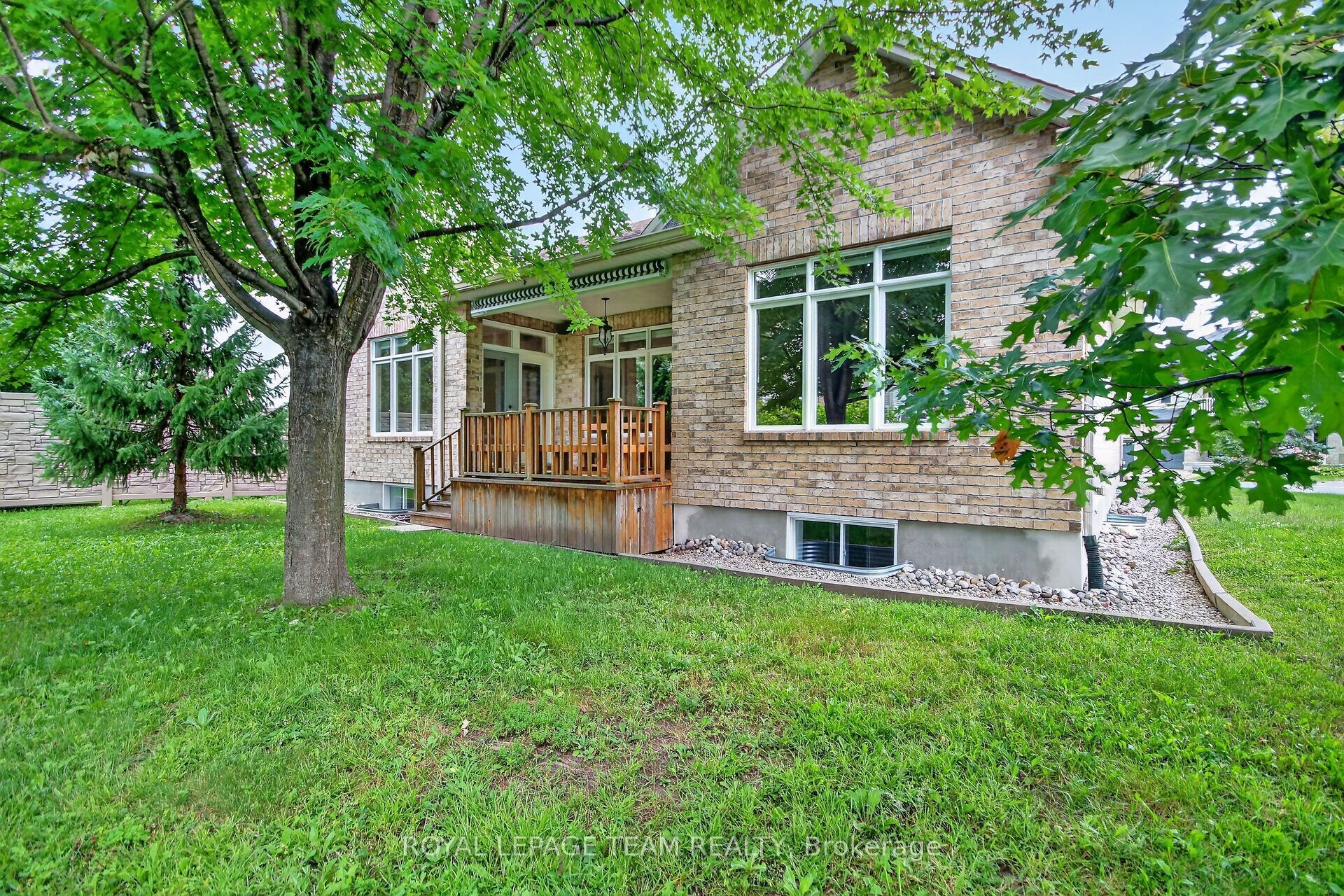 201 Trailgate Street Property Photo 38