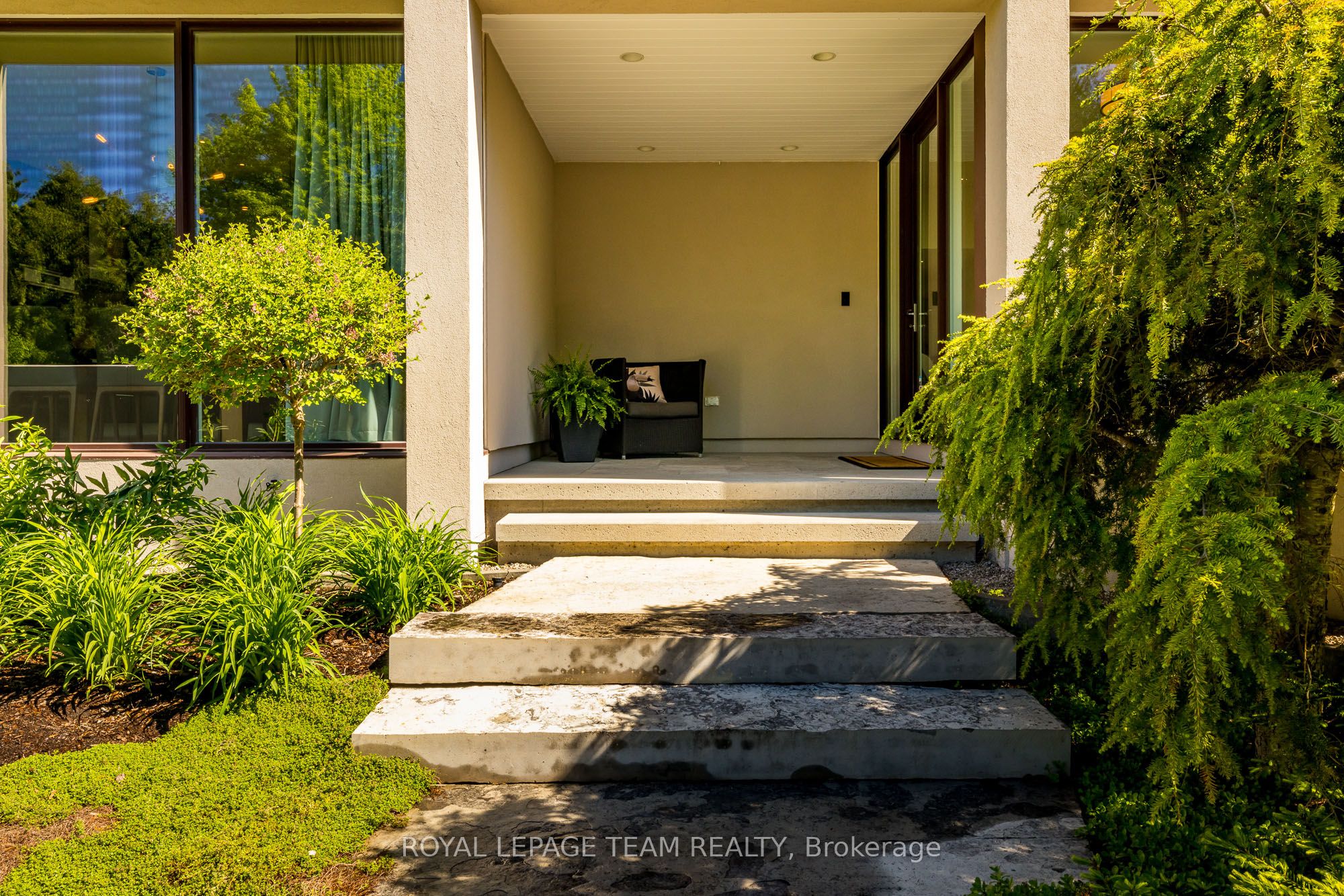 14 Kanata Rockeries Private Property Photo 3