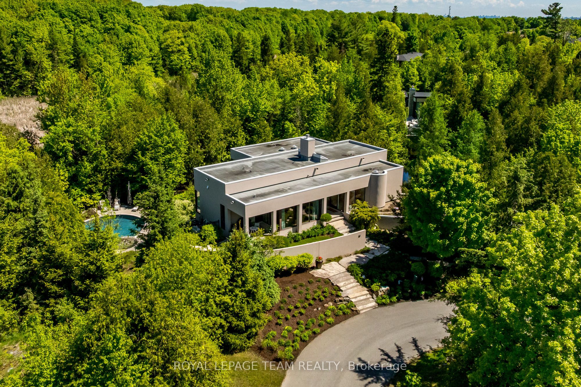 14 Kanata Rockeries Private Property Photo 50