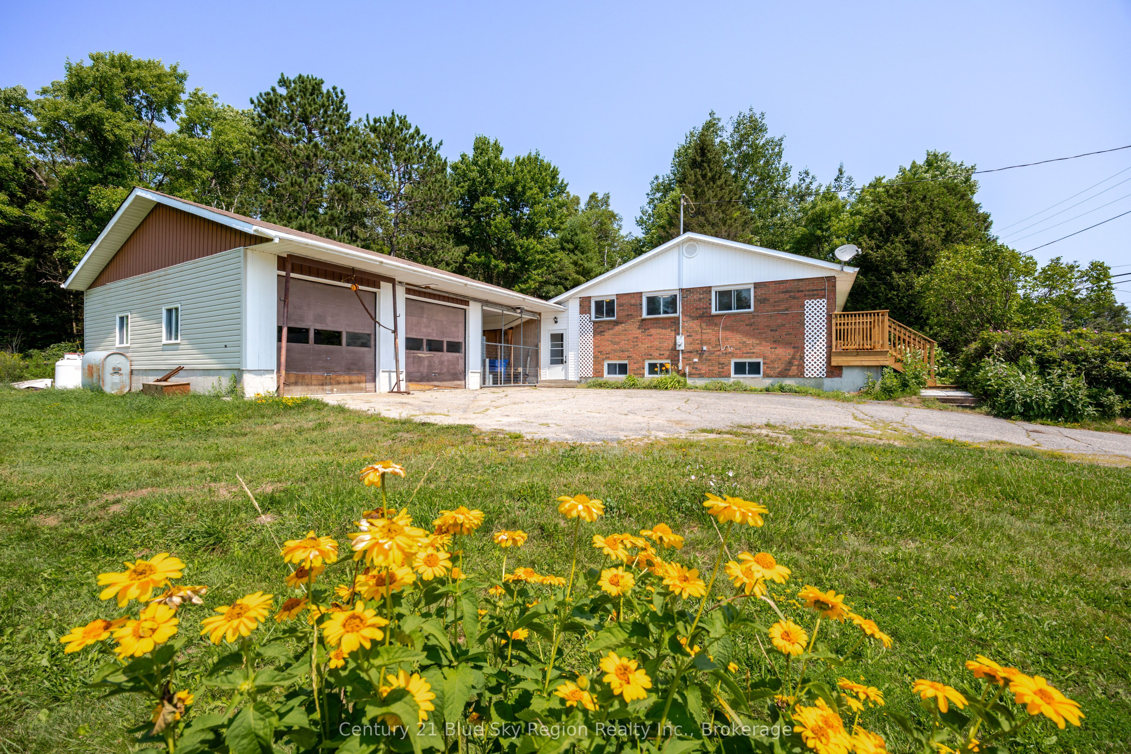 1351 Village Road Property Photo 3